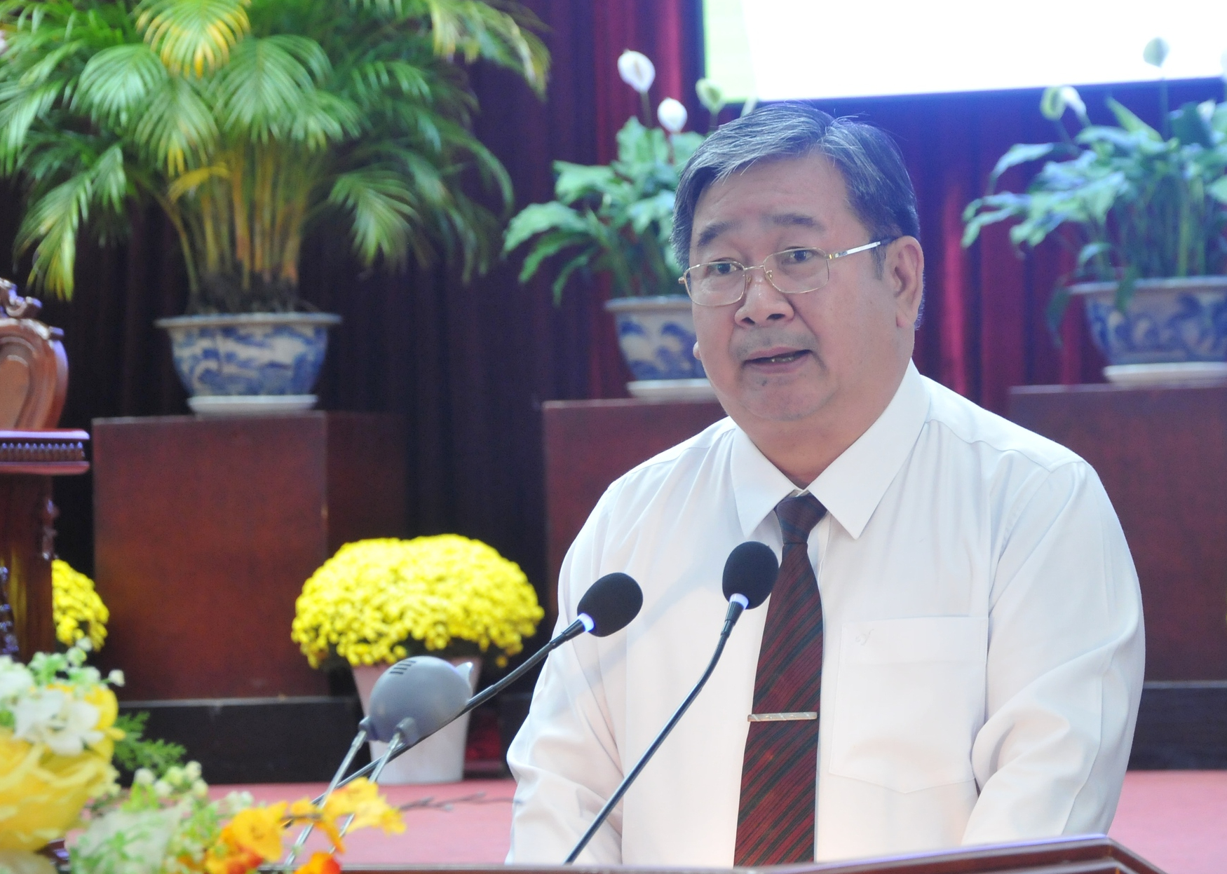 Cần Thơ hỗ trợ n&ocirc;ng d&acirc;n kh&ocirc;i phục sản xuất sau thi&ecirc;n tai đến 70%- Ảnh 1.