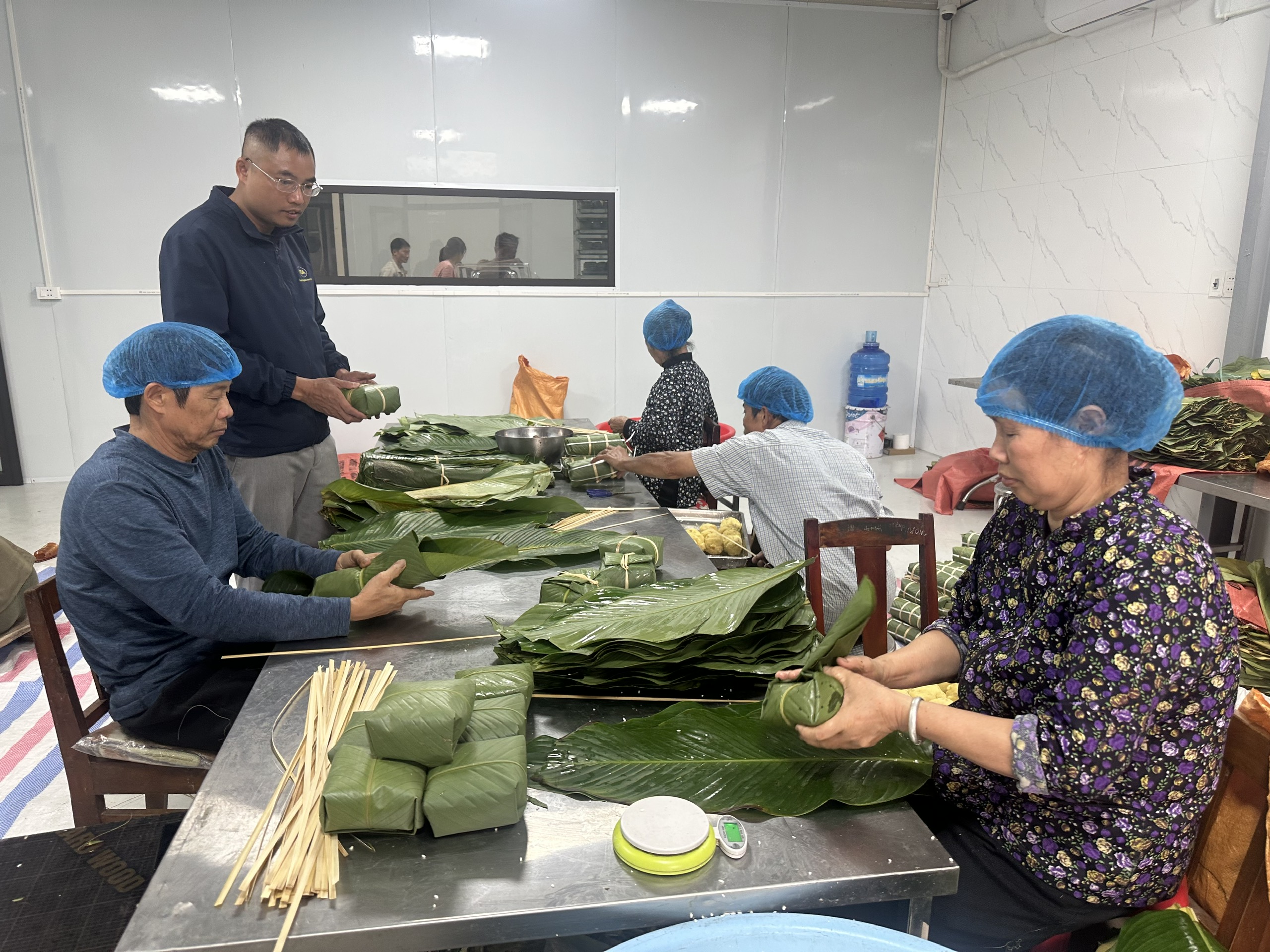 Về nơi cội nguồn g&igrave;n giữ hồn Tết Việt- Ảnh 8.