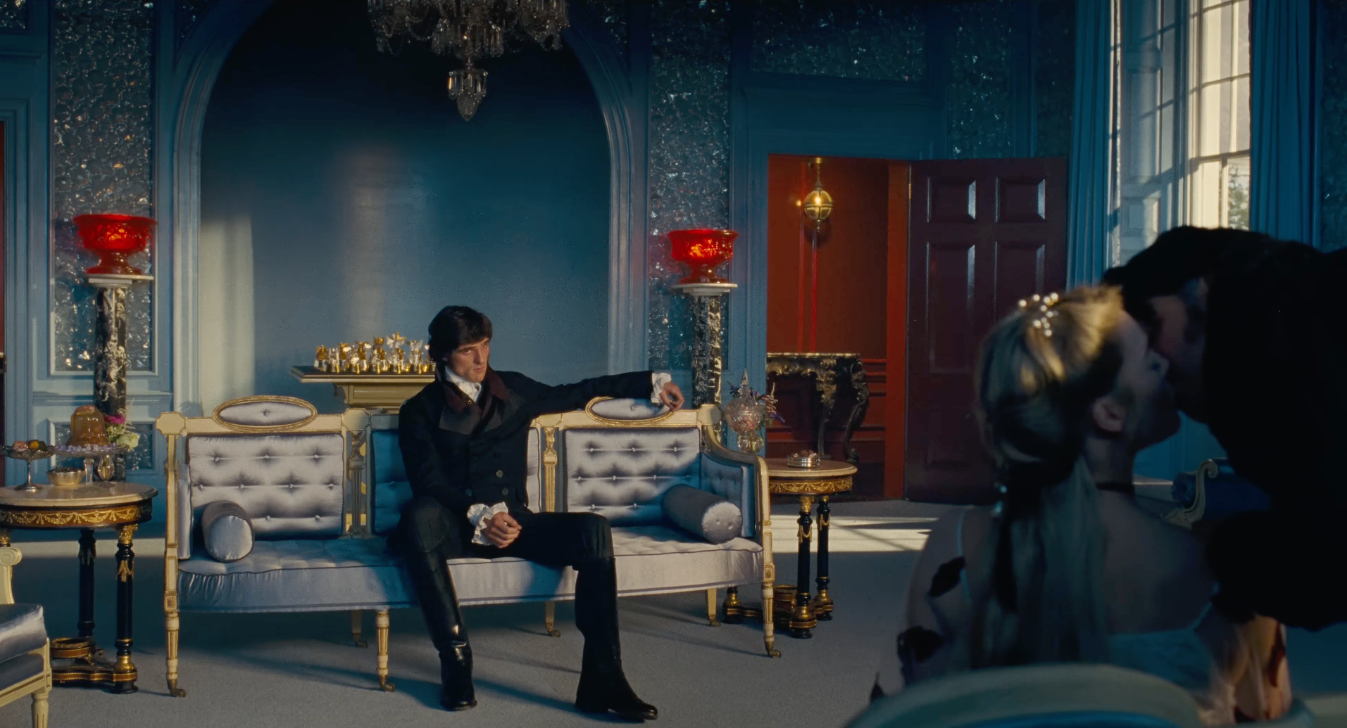 Nữ đạo diễn người Anh tiết lộ l&yacute; do l&agrave;m mới &ldquo;Đồi gi&oacute; h&uacute;&rdquo; với chi tiết t&aacute;o bạo nhất- Ảnh 2.