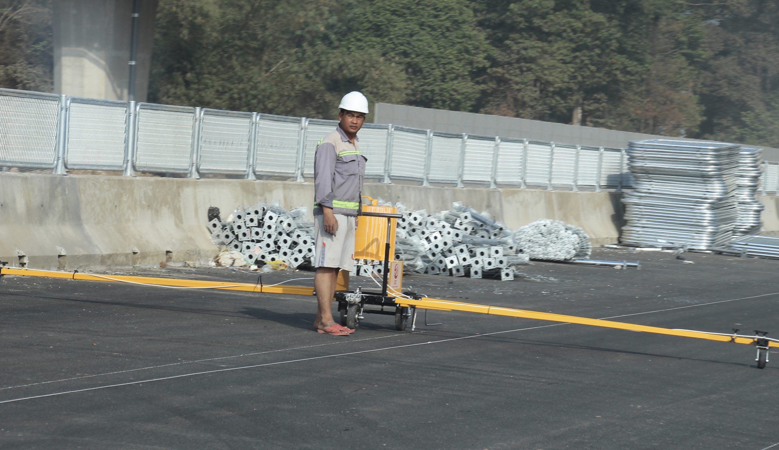 Thứ trưởng B&ugrave;i Xu&acirc;n Dũng: Đảm bảo an to&agrave;n mới th&ocirc;ng xe cao tốc Bi&ecirc;n H&ograve;a - Vũng T&agrave;u- Ảnh 4.