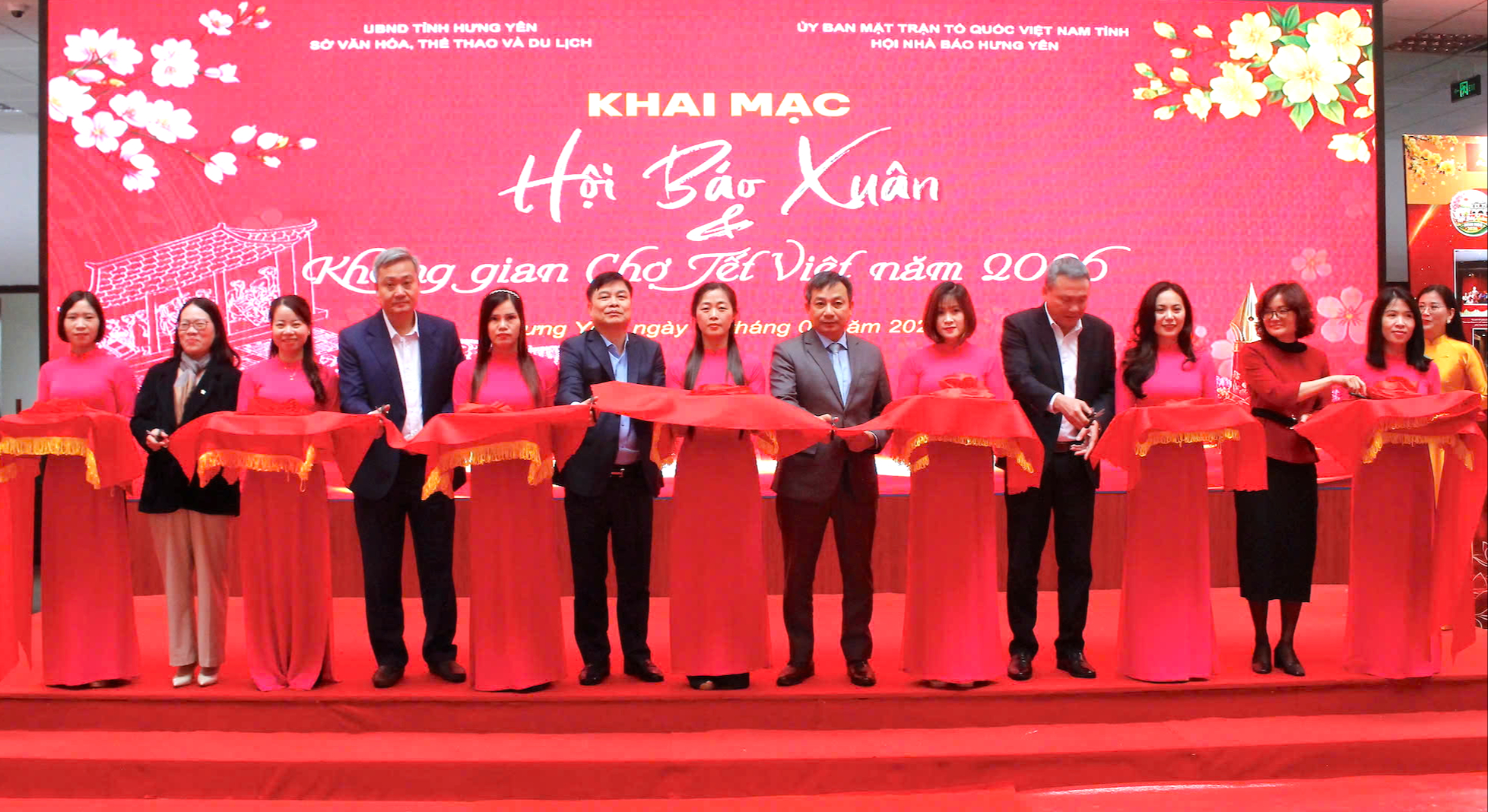 Lan tỏa gi&aacute; trị b&aacute;o ch&iacute; v&agrave; văn h&oacute;a đọc qua Hội B&aacute;o Xu&acirc;n B&iacute;nh Ngọ- Ảnh 1.