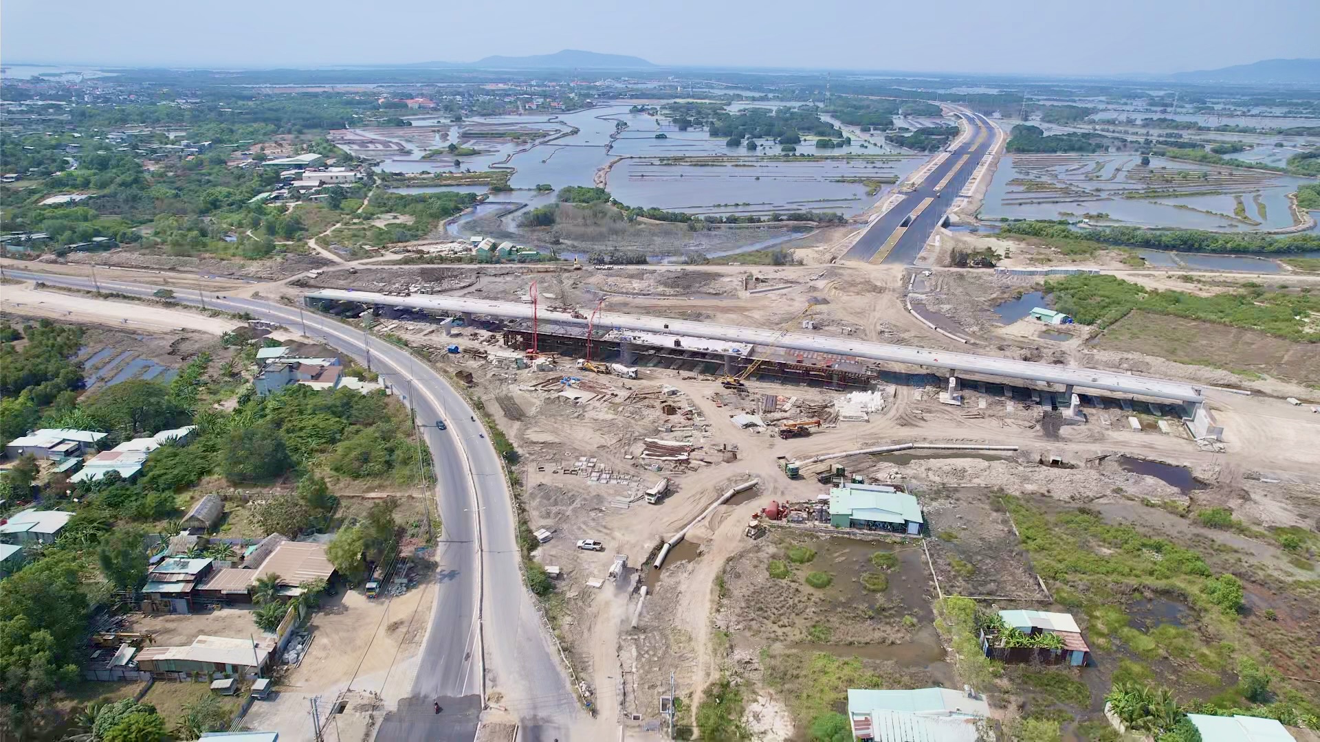 Diện mạo mới của đường nối cao tốc Biên Hòa - Vũng Tàu- Ảnh 14. Diện mạo mới của đường nối cao tốc Biên Hòa - Vũng Tàu- Ảnh 14.