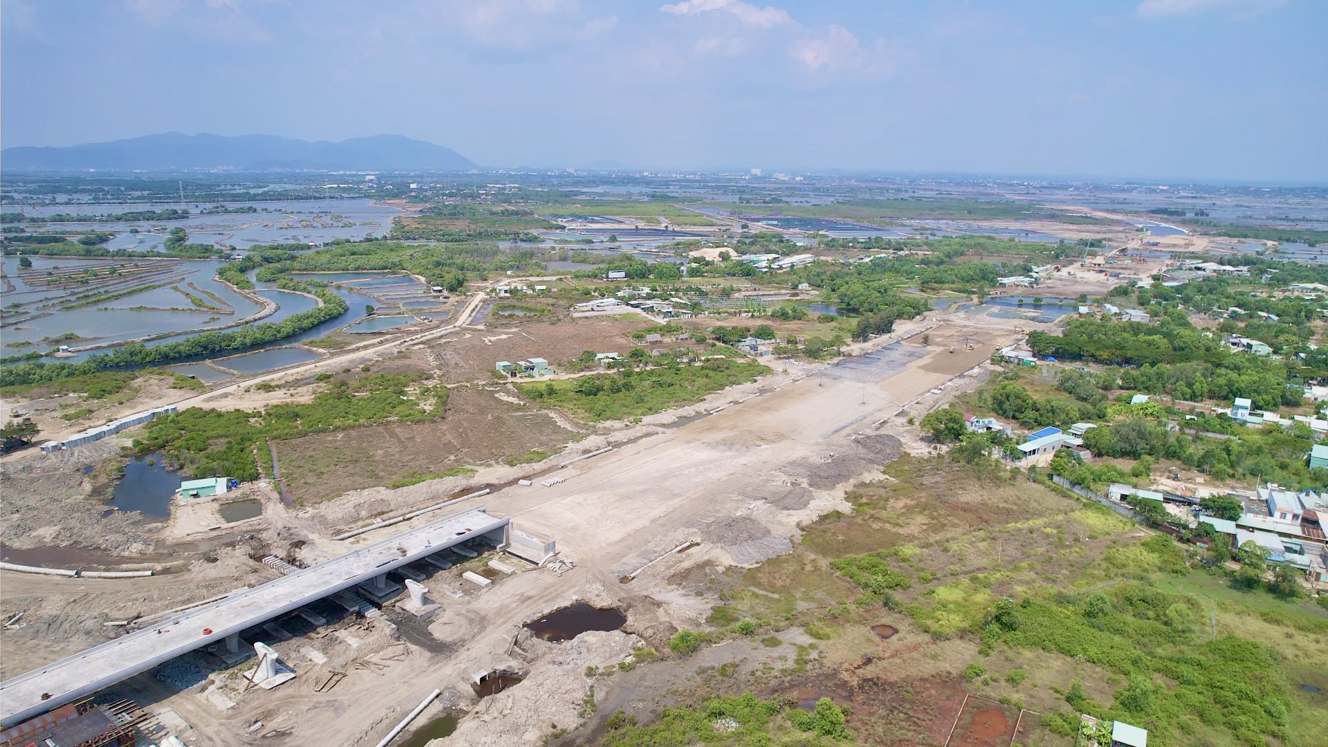 Diện mạo mới của đường nối cao tốc Biên Hòa - Vũng Tàu- Ảnh 10. Diện mạo mới của đường nối cao tốc Biên Hòa - Vũng Tàu- Ảnh 10.