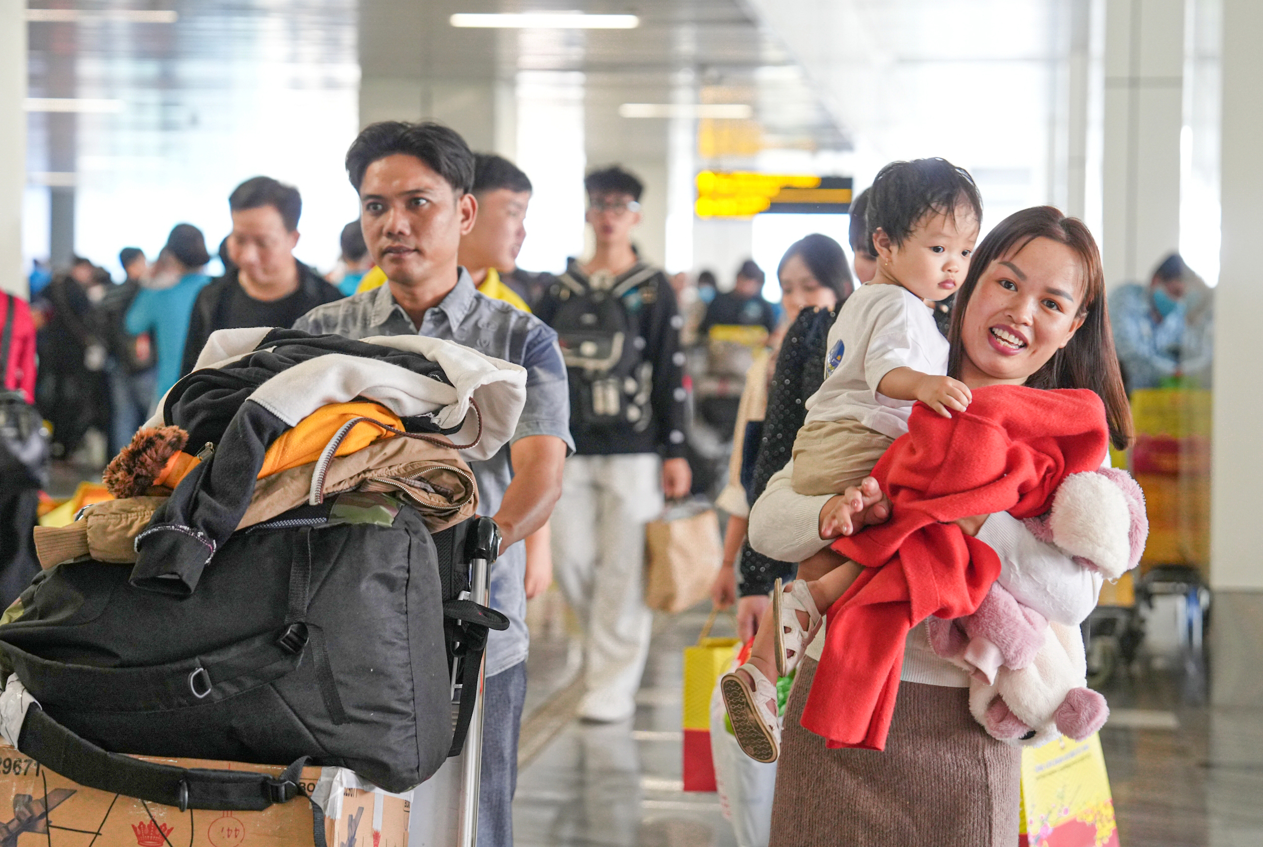 Những chuyến bay đặc biệt đưa người lao động về qu&ecirc; đ&oacute;n Tết- Ảnh 8.