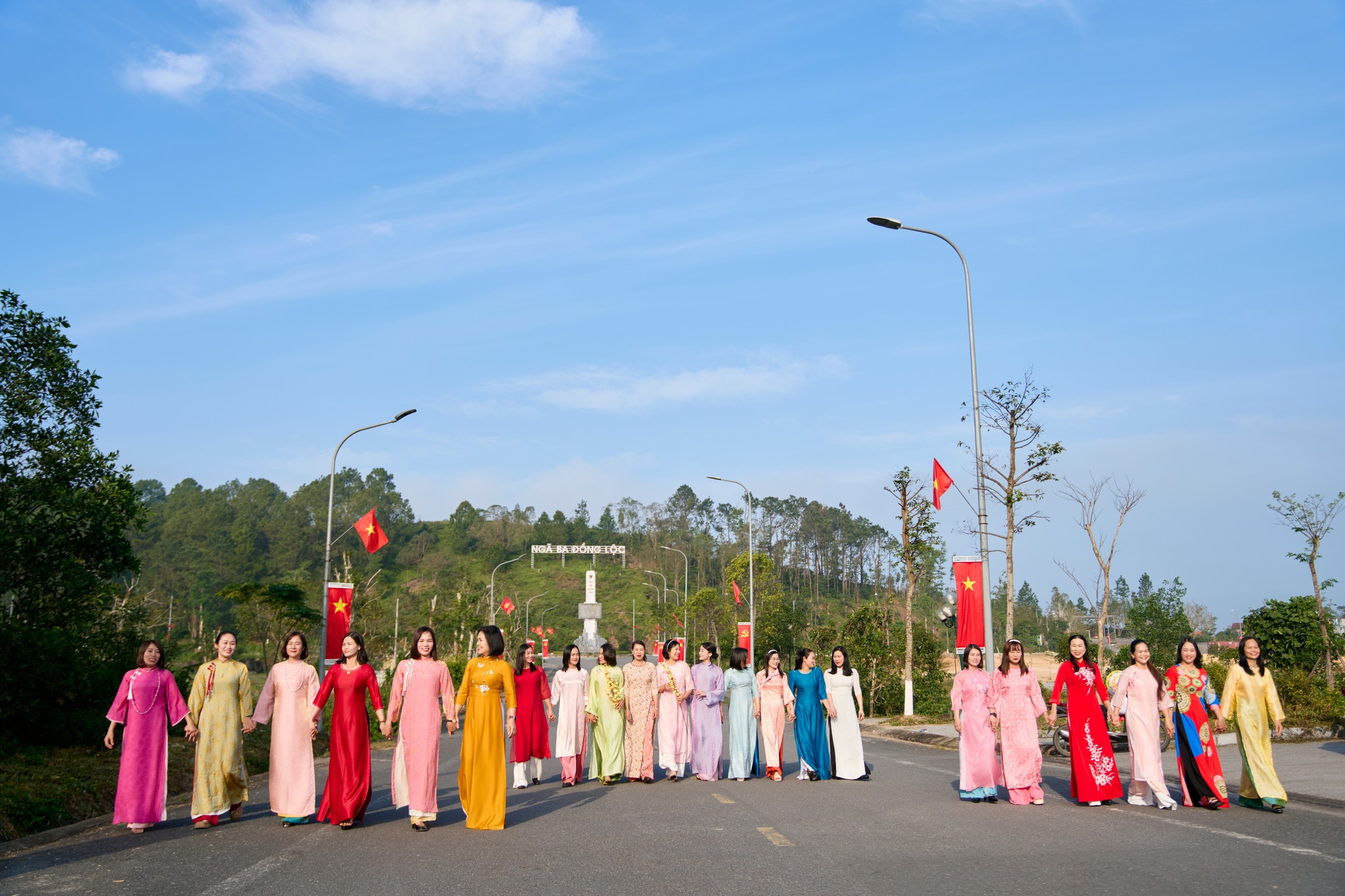 "Khoác áo mới" - Các điểm du lịch nổi tiếng Hà Tĩnh sẵn sàng đón khách- Ảnh 5. "Khoác áo mới" - Các điểm du lịch nổi tiếng Hà Tĩnh sẵn sàng đón khách- Ảnh 5.