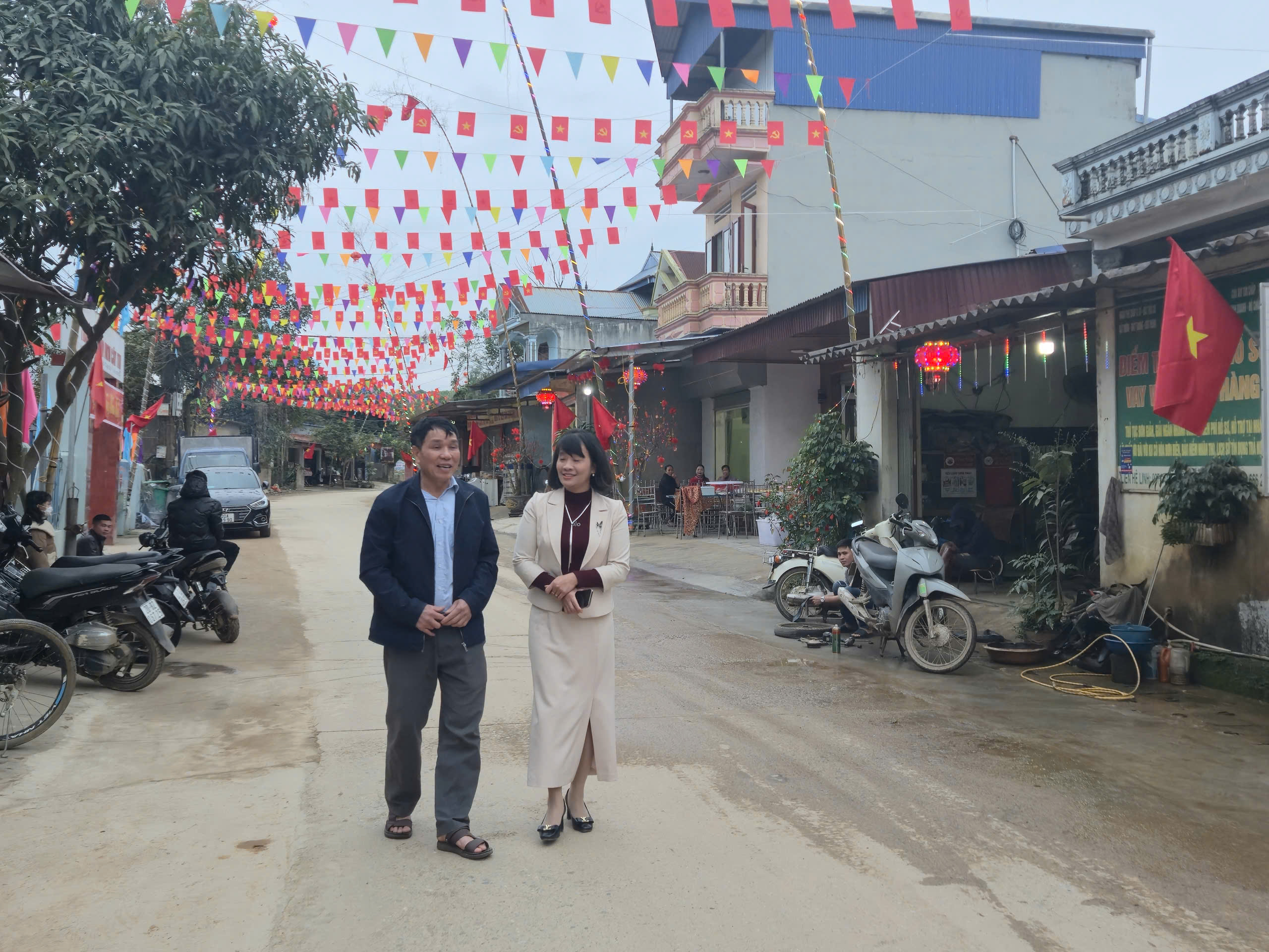 Sắc xuân nơi rốn lũ Nam Hòa- Ảnh 1. Sắc xuân nơi rốn lũ Nam Hòa- Ảnh 1.
