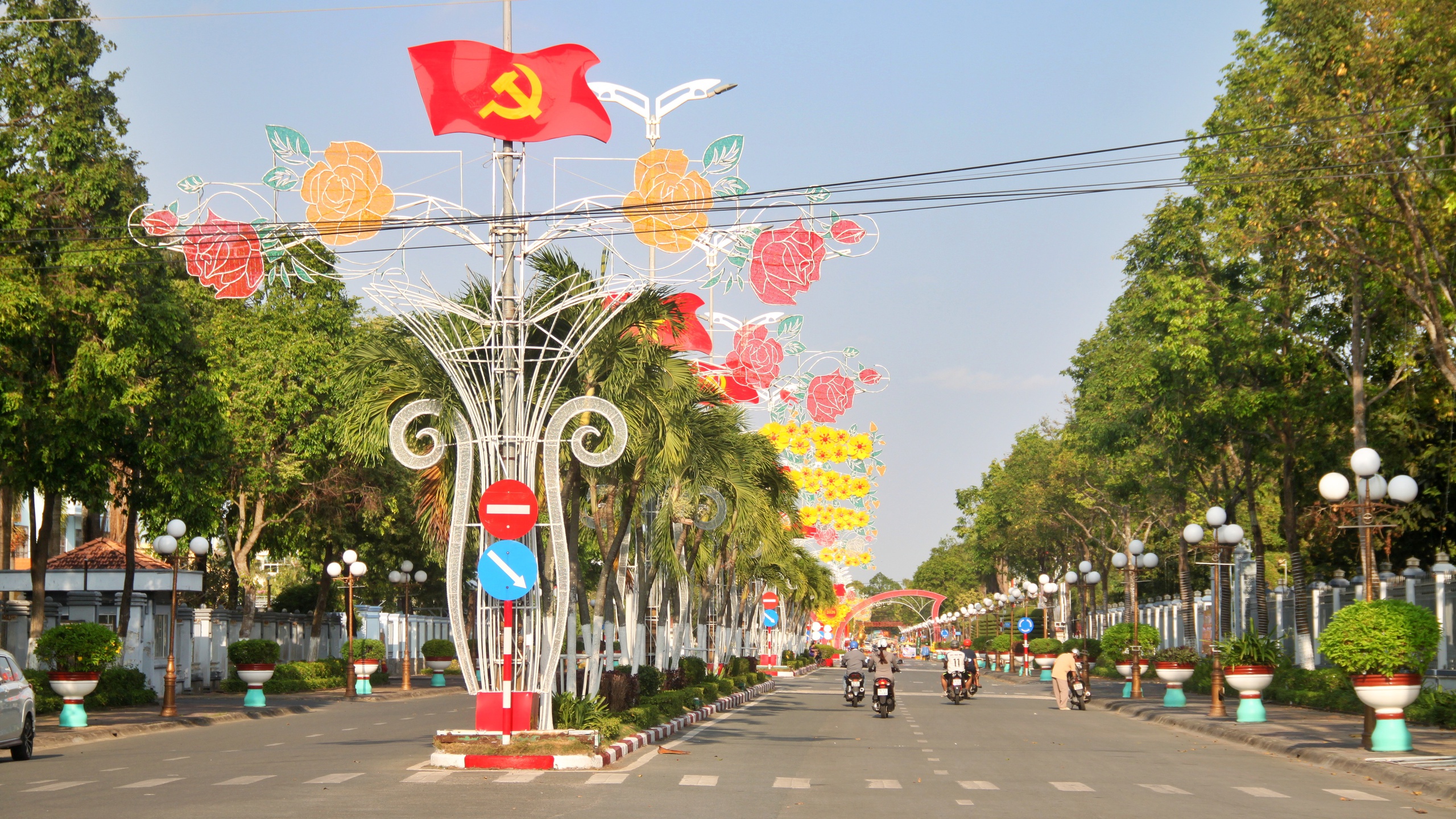 Rộn r&agrave;ng "Xu&acirc;n đổi mới - Tết vươn m&igrave;nh" 2026 ở xứ c&ocirc;ng tử Bạc Li&ecirc;u- Ảnh 10.