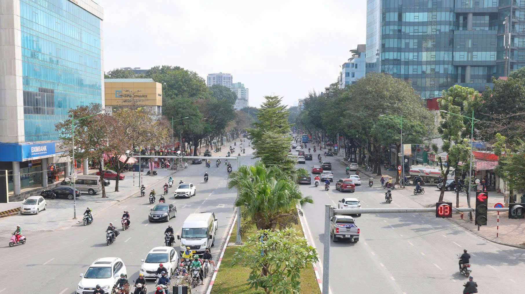 27 Tết Bính Ngọ: Thủ đô thênh thang trong buổi sáng đầu kỳ nghỉ- Ảnh 12. 27 Tết Bính Ngọ: Thủ đô thênh thang trong buổi sáng đầu kỳ nghỉ- Ảnh 12.