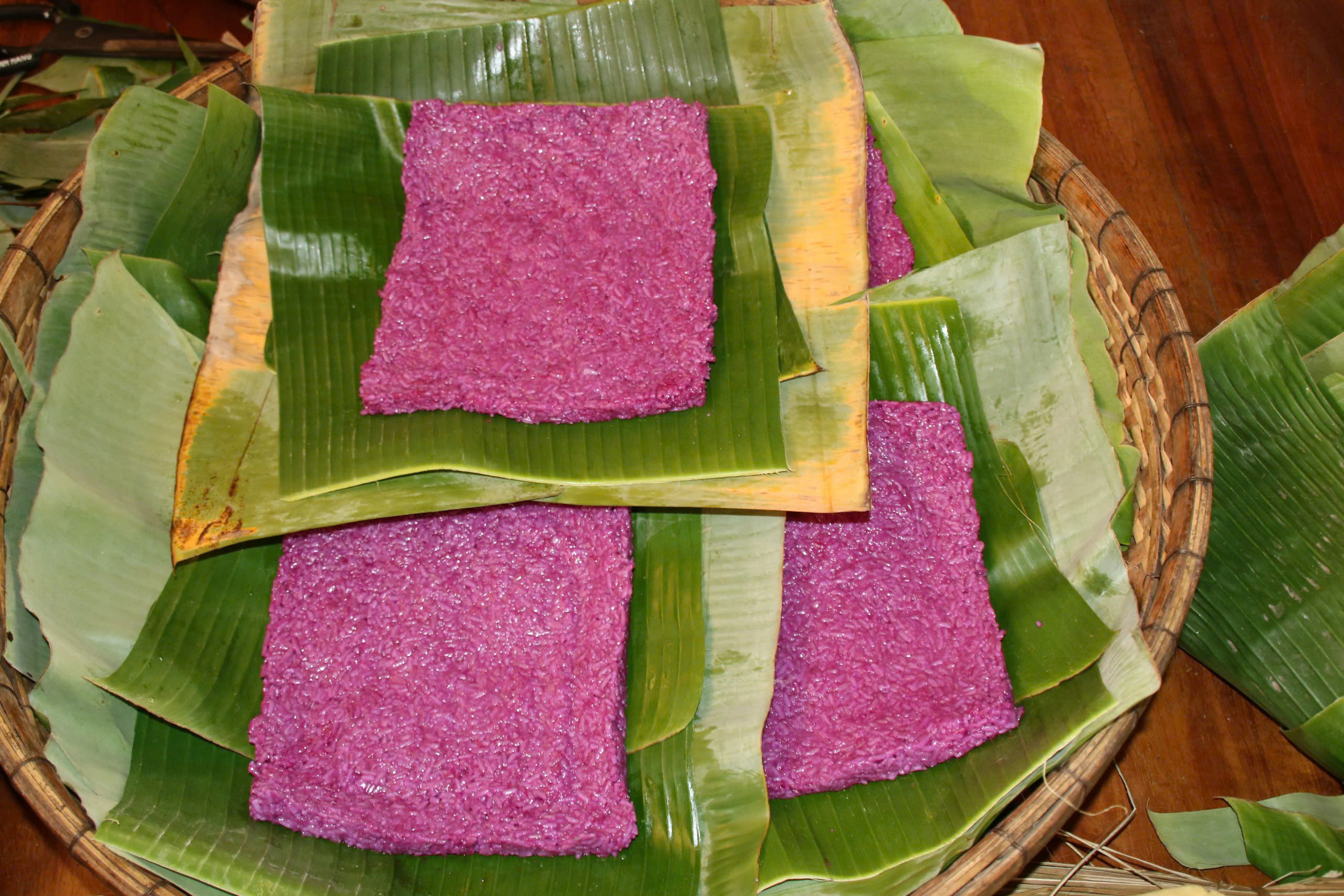 Giữ lửa nồi bánh nghĩa tình: Không khí đón Tết rộn ràng khắp các tỉnh phía Nam- Ảnh 21. Giữ lửa nồi bánh nghĩa tình: Không khí đón Tết rộn ràng khắp các tỉnh phía Nam- Ảnh 21.