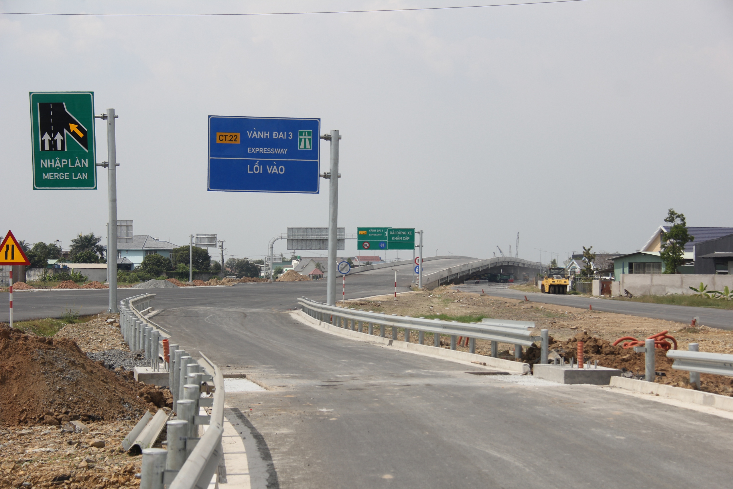 Dự án Vành đai 3 qua Tây Ninh tăng tốc về đích, đã hoàn thành hơn 90% khối lượng- Ảnh 8. Dự án Vành đai 3 qua Tây Ninh tăng tốc về đích, đã hoàn thành hơn 90% khối lượng- Ảnh 8.