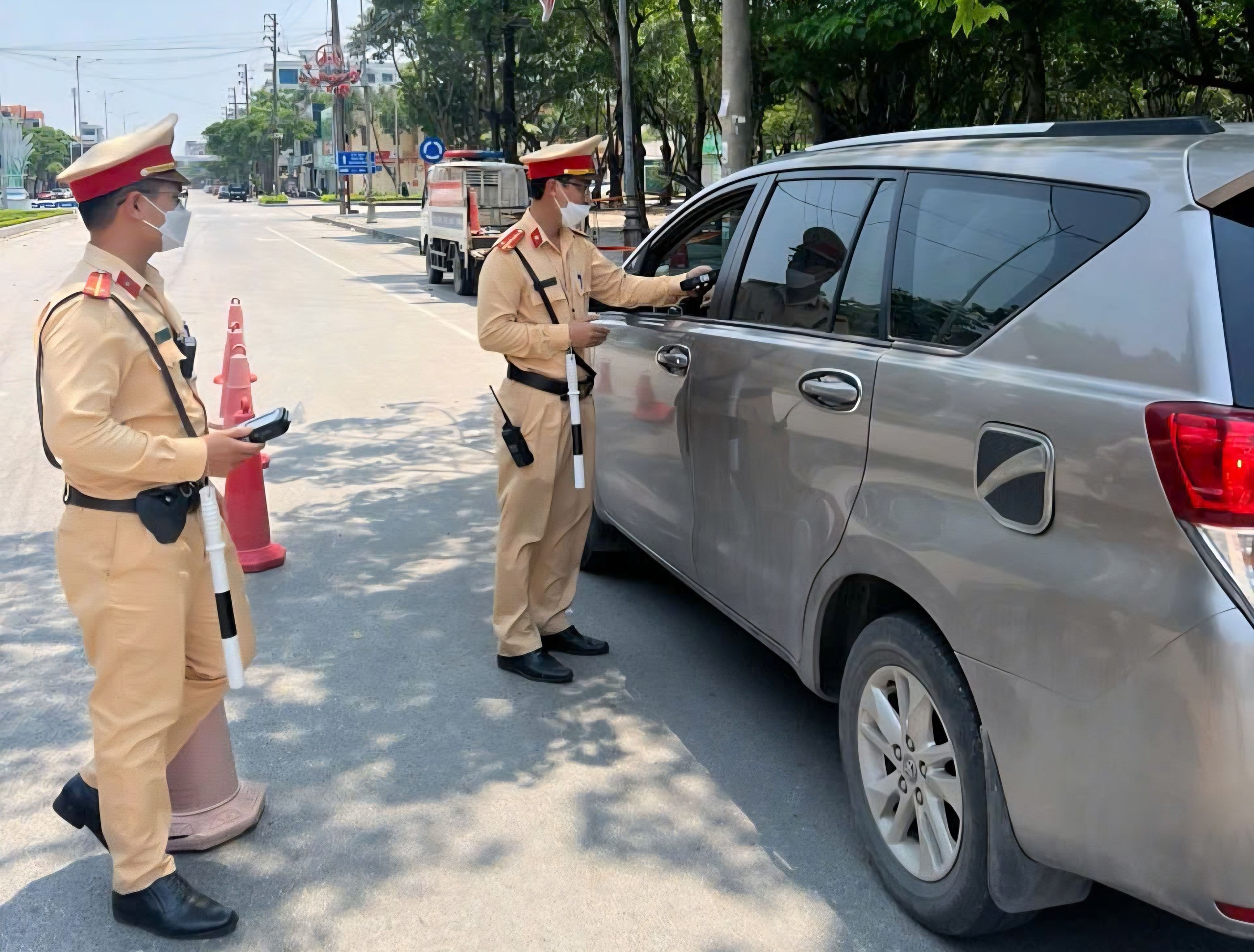 Ninh B&igrave;nh siết chặt trật tự, an to&agrave;n giao th&ocirc;ng dịp Tết Nguy&ecirc;n đ&aacute;n- Ảnh 3.