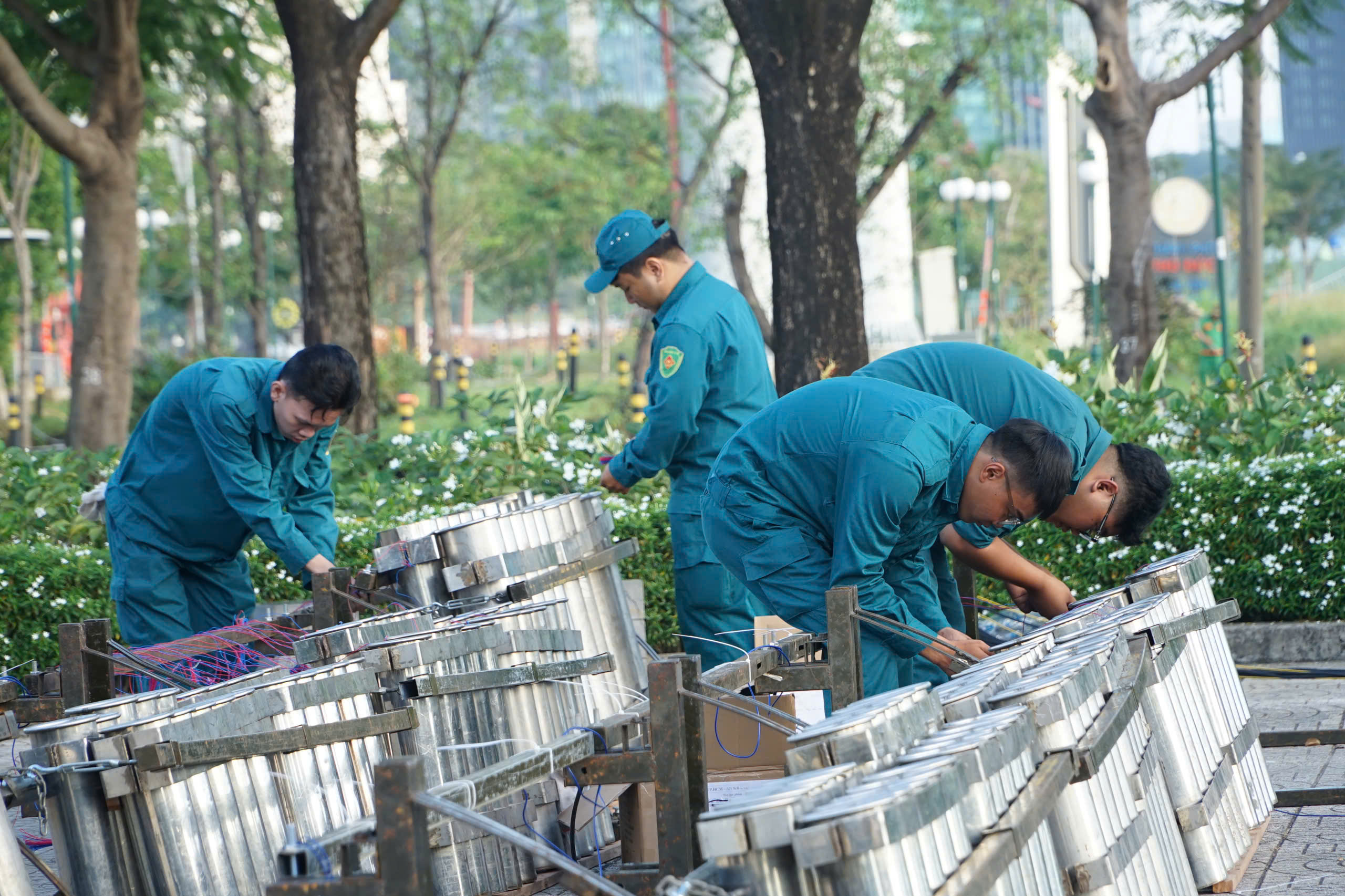 Trận địa ph&aacute;o hoa c&aacute;c tỉnh ph&iacute;a Nam sẵn s&agrave;ng khai hỏa ch&agrave;o năm mới B&iacute;nh Ngọ 2026- Ảnh 8.