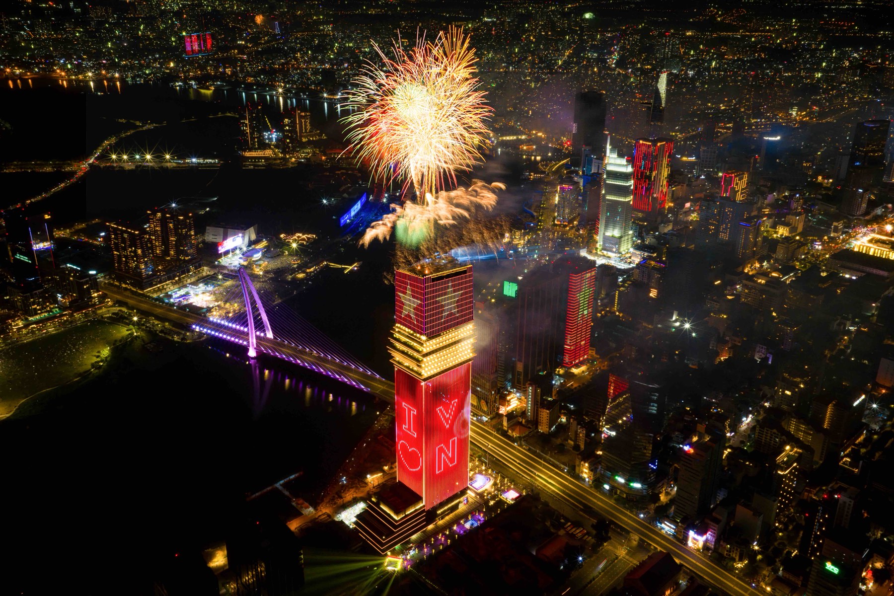 Saigon Marina IFC - &aacute;nh s&aacute;ng của một biểu tượng mới- Ảnh 2.