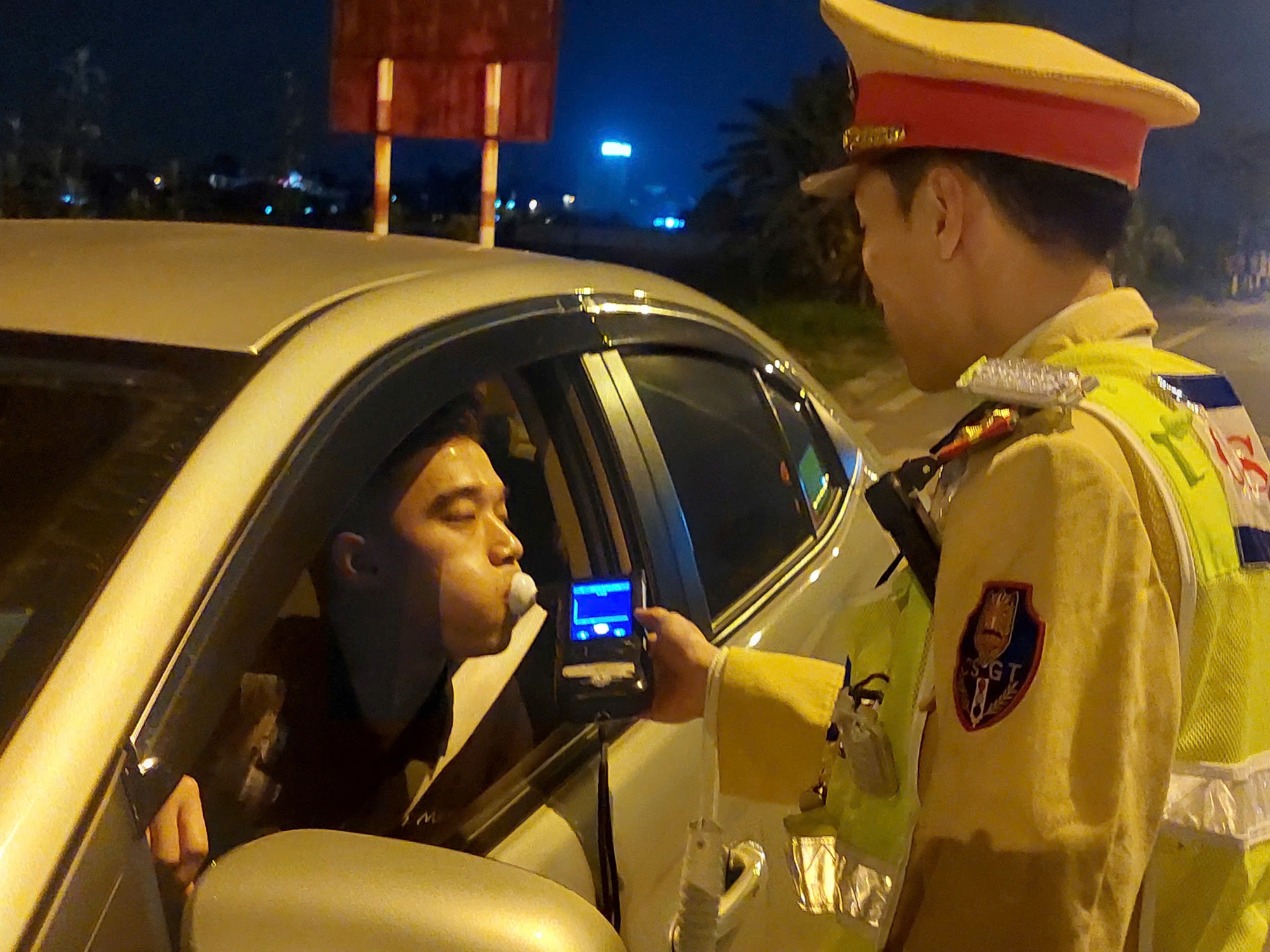 Phú Thọ: Xử lý hơn 2.600 trường hợp vi phạm giao thông trong 5 ngày nghỉ Tết- Ảnh 3. Phú Thọ: Xử lý hơn 2.600 trường hợp vi phạm giao thông trong 5 ngày nghỉ Tết- Ảnh 3.