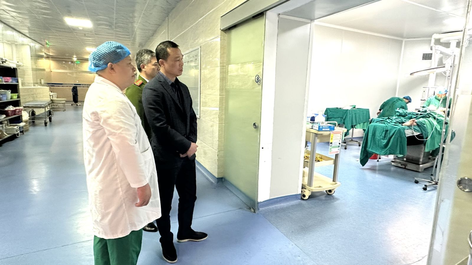 Điều tra vụ d&ugrave;ng vật liệu nổ tự chế khiến 10 người bị thương ở Thanh H&oacute;a- Ảnh 2.