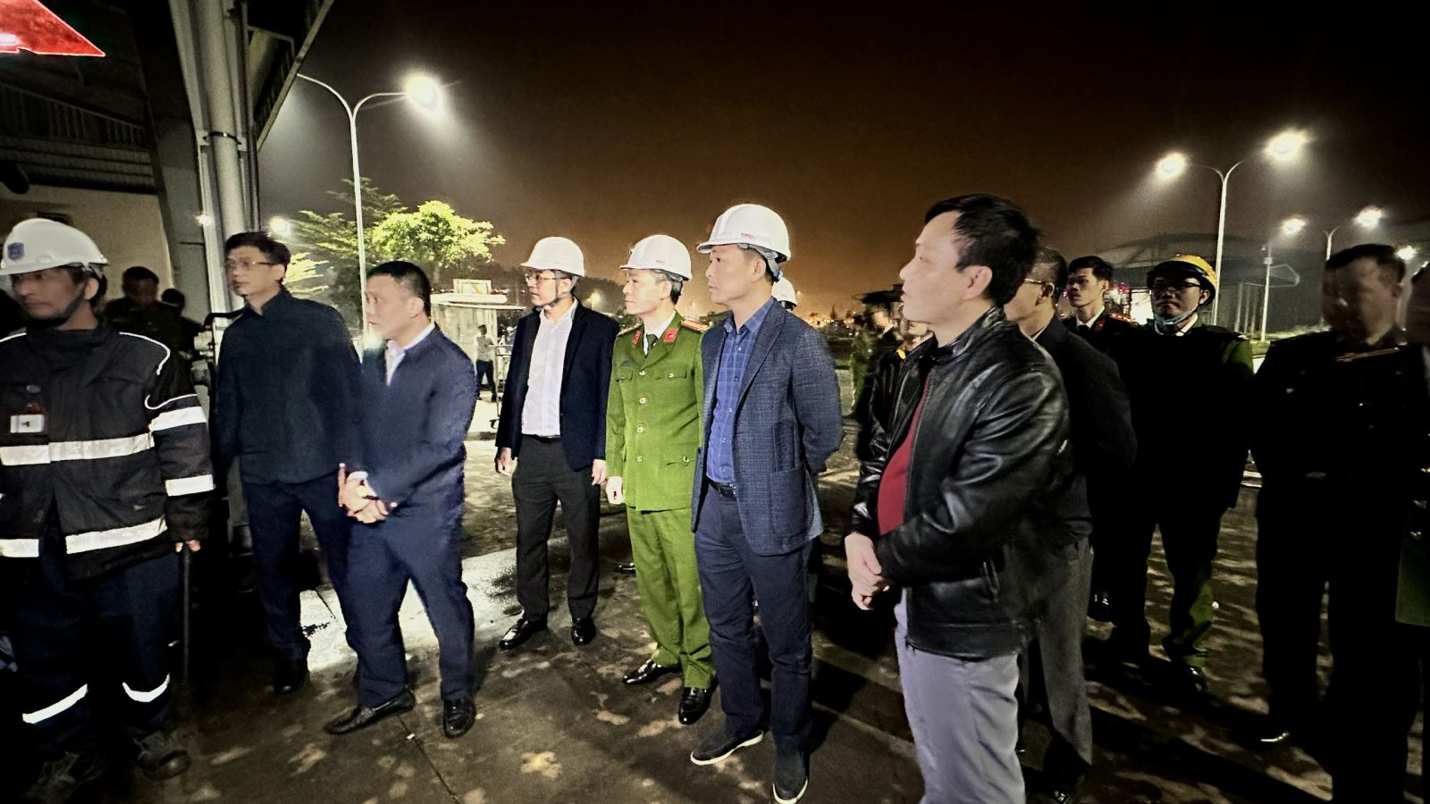 Điều tra vụ d&ugrave;ng vật liệu nổ tự chế khiến 10 người bị thương ở Thanh H&oacute;a- Ảnh 1.
