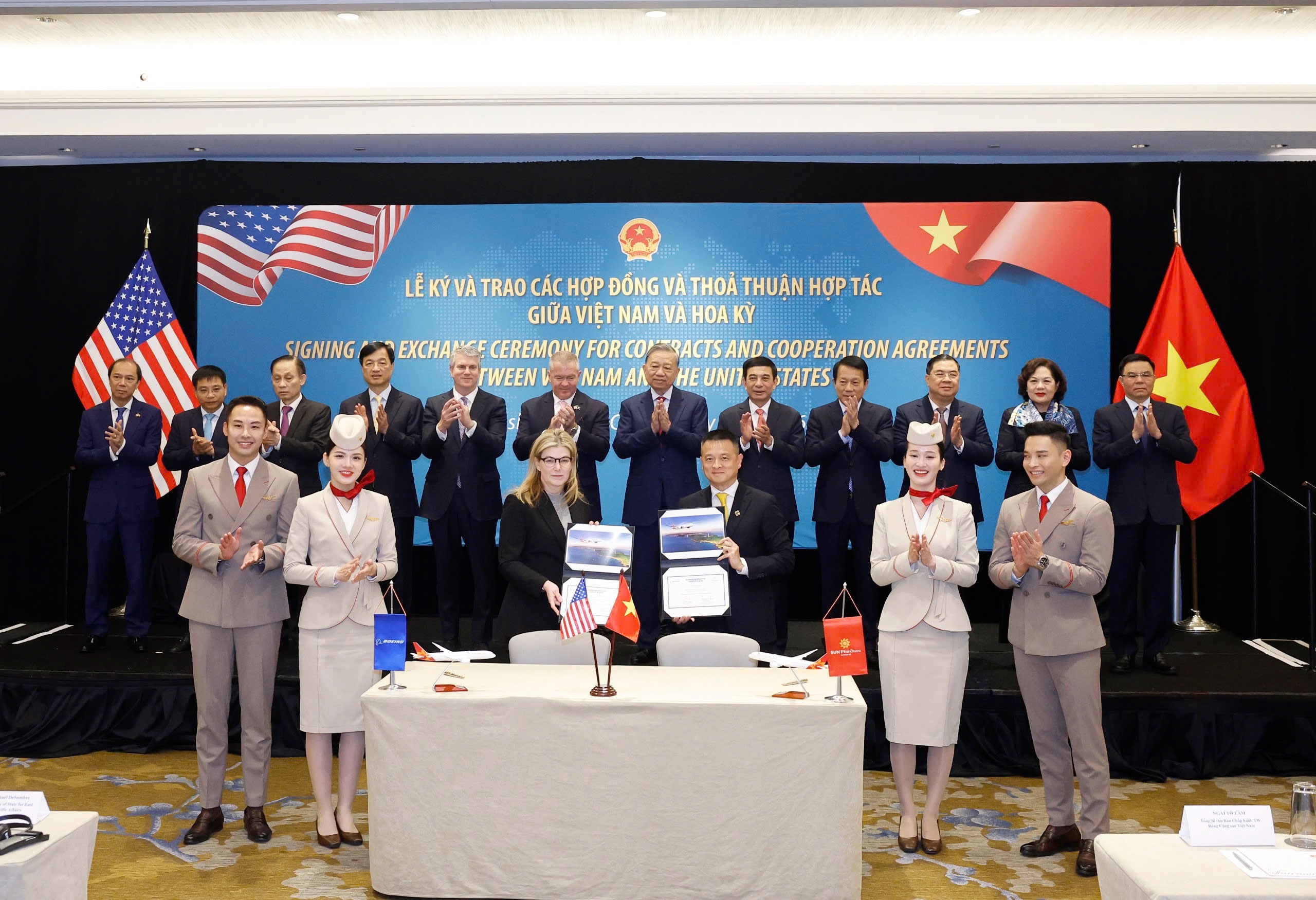 Sun PhuQuoc Airways "chốt” đơn hàng 40 tàu bay Boeing trị giá 22,5 tỷ USD- Ảnh 1. Sun PhuQuoc Airways "chốt” đơn hàng 40 tàu bay Boeing trị giá 22,5 tỷ USD- Ảnh 1.