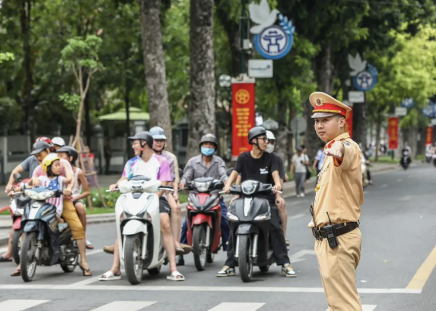 Chấm dứt hoạt động Ủy ban ATGT Quốc gia: Cơ chế điều phối mới ra sao?- Ảnh 1. Chấm dứt hoạt động Ủy ban ATGT Quốc gia: Cơ chế điều phối mới ra sao?- Ảnh 1.