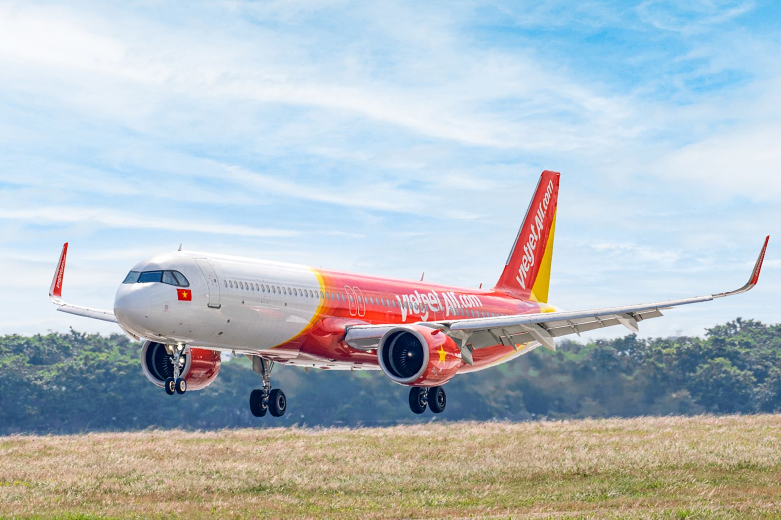 Ngày đôi 2/2: Vietjet giảm đến 100% giá vé, thoả sức du xuân 2026- Ảnh 1. Ngày đôi 2/2: Vietjet giảm đến 100% giá vé, thoả sức du xuân 2026- Ảnh 1.