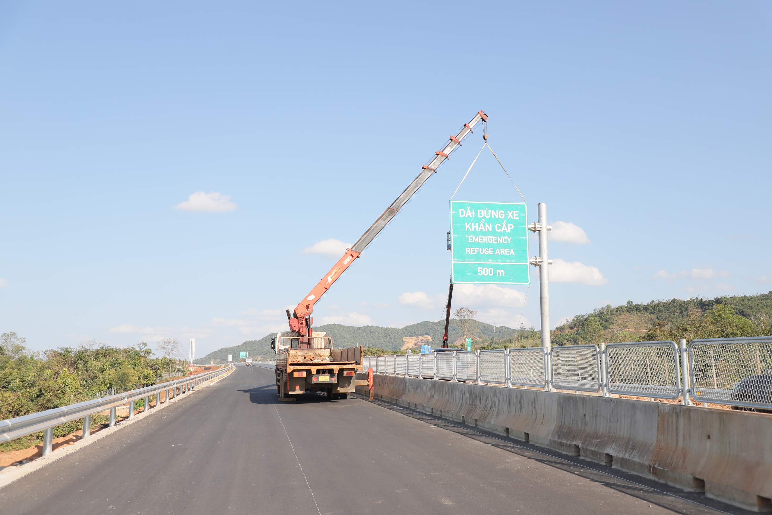 Cao tốc Kh&aacute;nh H&ograve;a - Bu&ocirc;n Ma Thuột kết nối rừng - biển sắp đưa v&agrave;o khai th&aacute;c- Ảnh 6.