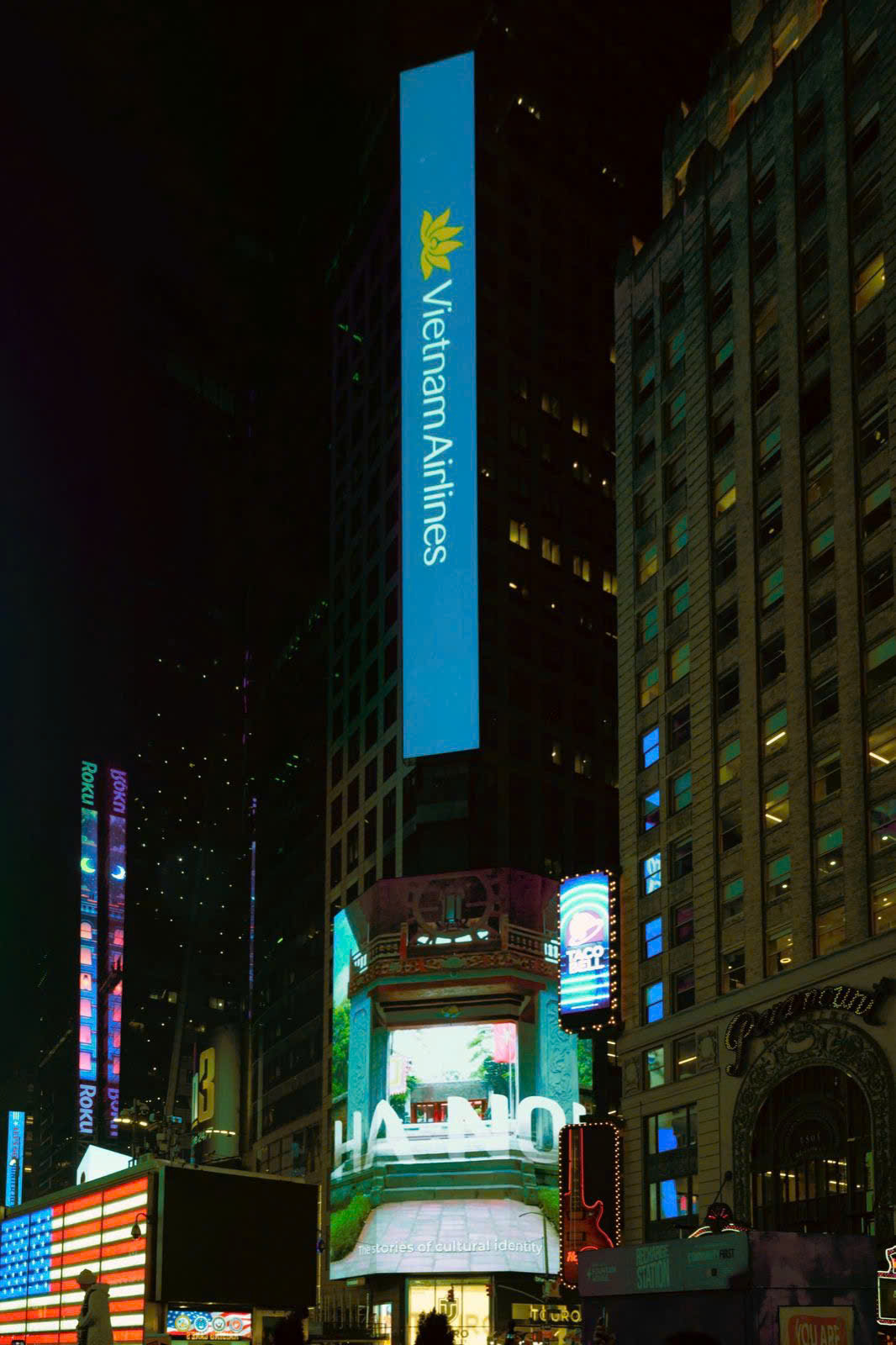 H&igrave;nh ảnh Việt Nam tỏa s&aacute;ng tại Quảng trường Thời đại, New York- Ảnh 1.