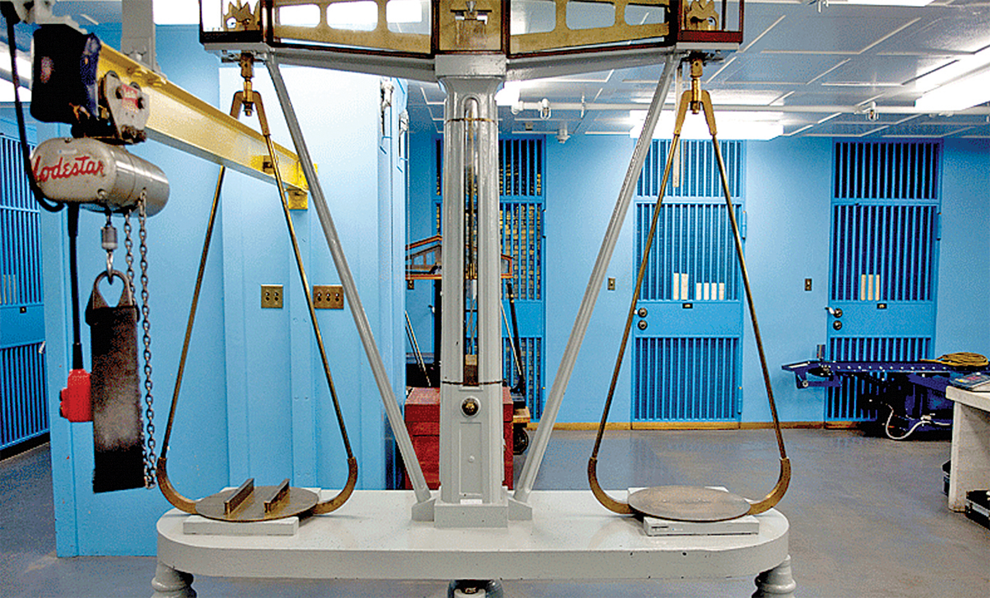 B&ecirc;n trong hầm chứa v&agrave;ng lớn nhất thế giới- Ảnh 2.