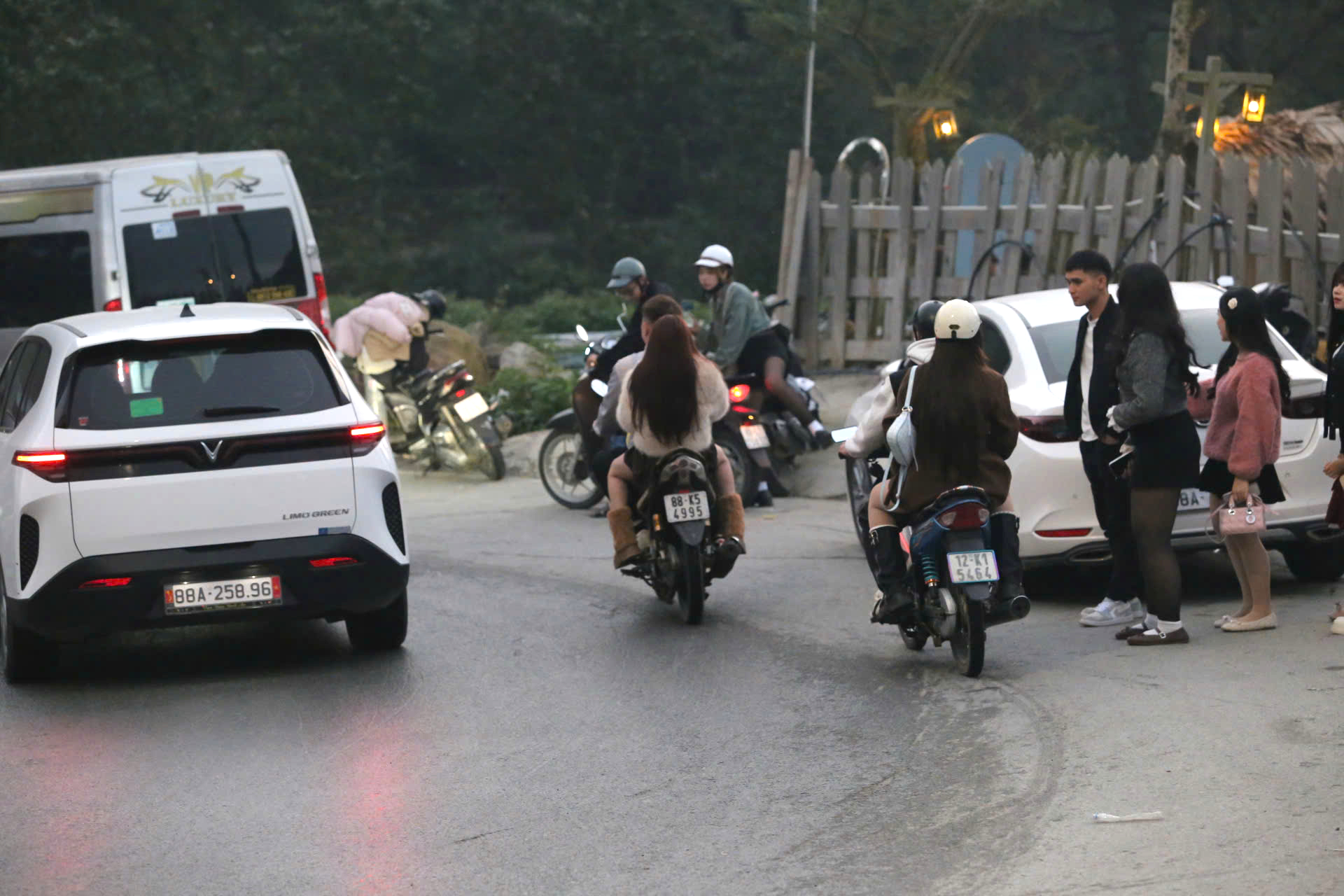 Tam Đảo h&uacute;t kh&aacute;ch ng&agrave;y đầu năm mới B&iacute;nh Ngọ 2026- Ảnh 15.