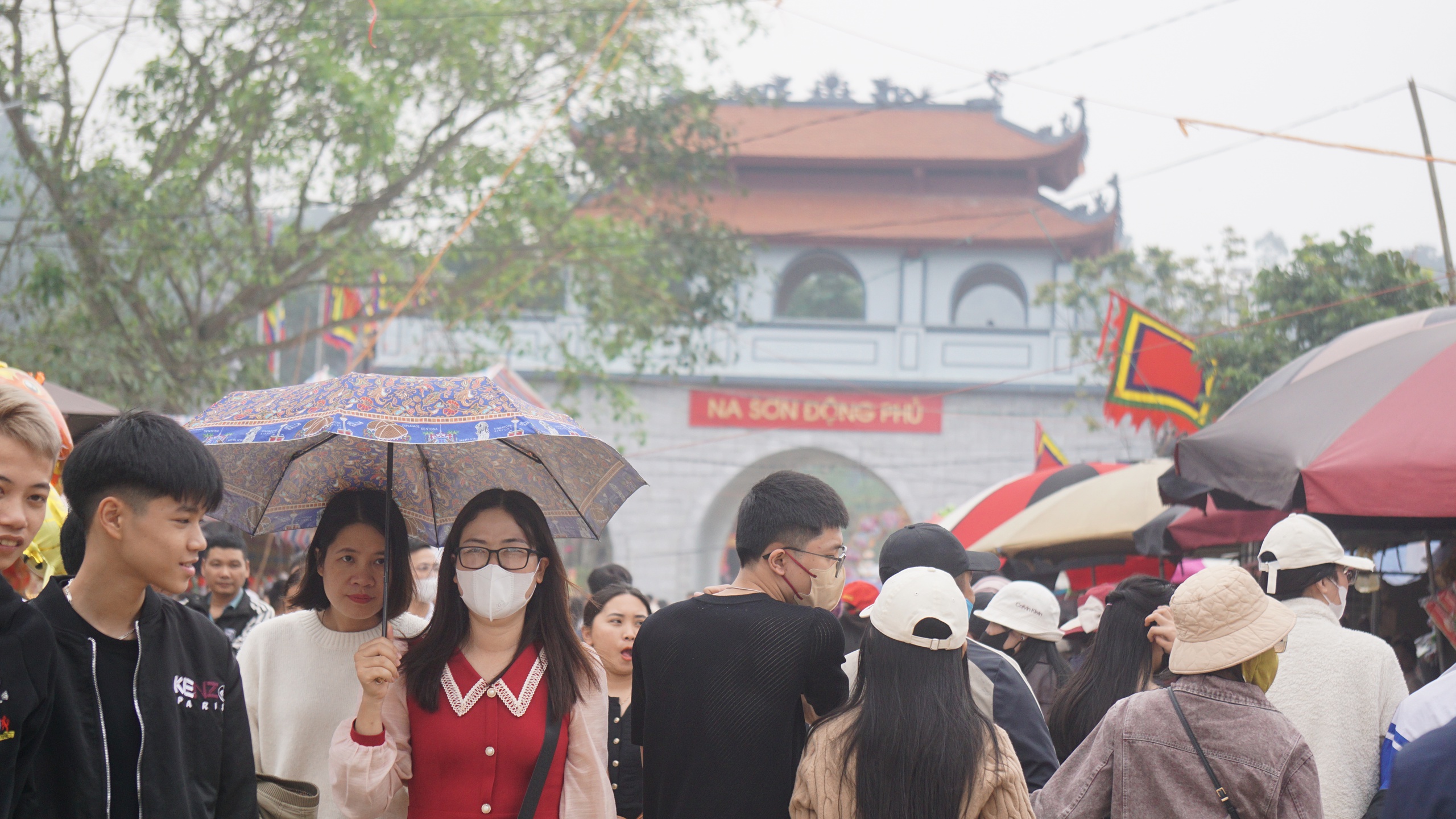 Nhiều khu du lịch tâm linh ở Thanh Hóa hút khách đầu năm- Ảnh 1. Nhiều khu du lịch tâm linh ở Thanh Hóa hút khách đầu năm- Ảnh 1.