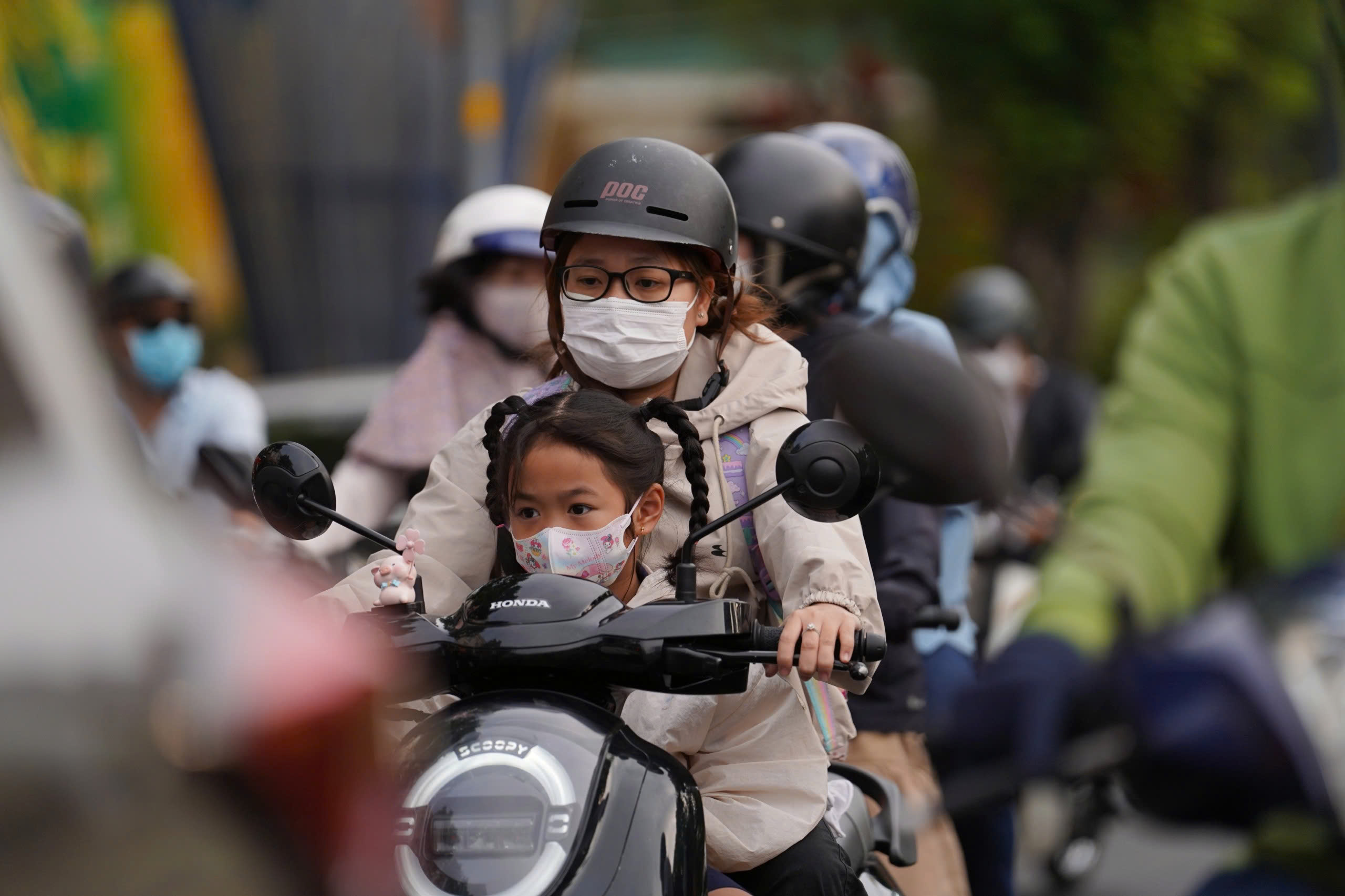 Giao th&ocirc;ng TP.HCM &ldquo;dễ thở&rdquo; trong ng&agrave;y đầu l&agrave;m việc sau kỳ nghỉ Tết- Ảnh 7.