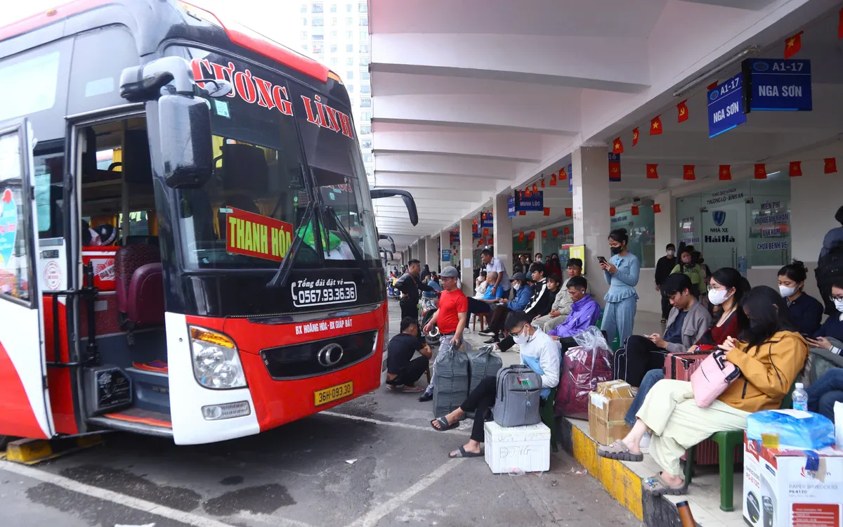 Ph&iacute;a sau h&agrave;ng triệu chuyến đi an to&agrave;n dịp Tết- Ảnh 1.