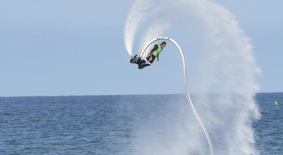 Vũng T&agrave;u b&ugrave;ng nổ lễ hội 2026 với d&ugrave; lượn, thuyền buồm v&agrave; loạt sự kiện dưới nước- Ảnh 2.