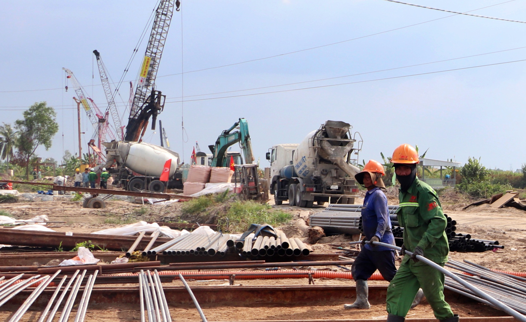 Cao tốc Cà Mau - Cái Nước: Bàn giao mặt bằng trong tháng 3 để đẩy nhanh tiến độ- Ảnh 1. Cao tốc Cà Mau - Cái Nước: Bàn giao mặt bằng trong tháng 3 để đẩy nhanh tiến độ- Ảnh 1.