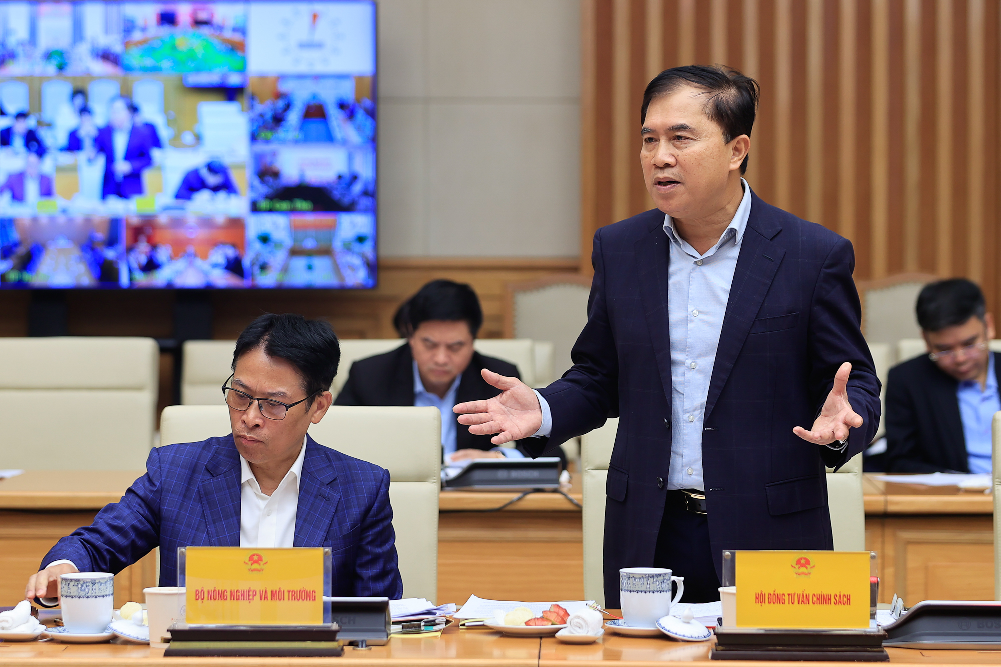 Thủ tướng: Bảo đảm mọi người d&acirc;n được tiếp cận nh&agrave; ở ph&ugrave; hợp thu nhập- Ảnh 8.