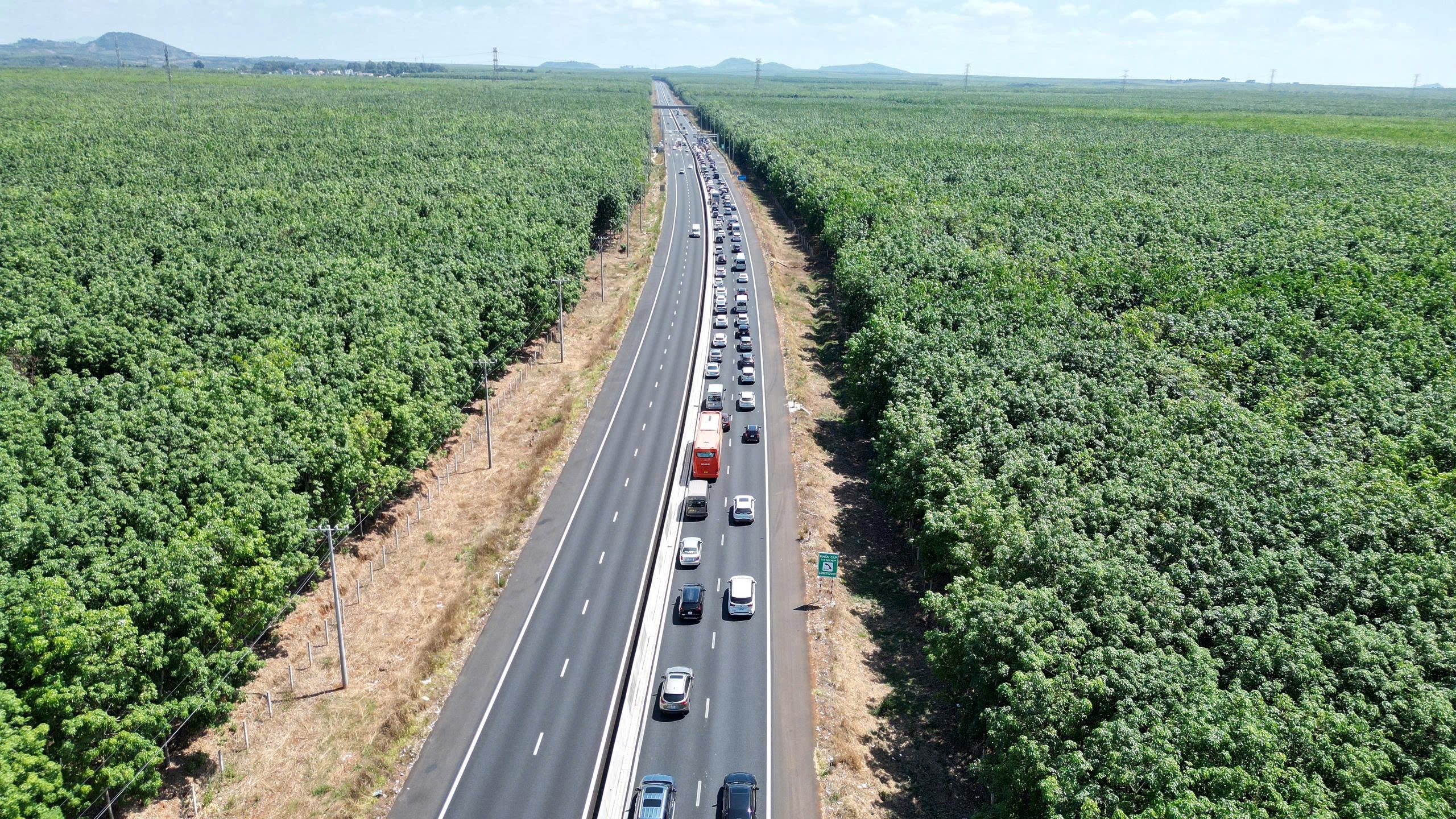 Th&ocirc;ng b&aacute;o thu ph&iacute; hai tuyến cao tốc ph&iacute;a Nam trong th&aacute;ng 3, mức 900-1.300 đồng/km- Ảnh 1.