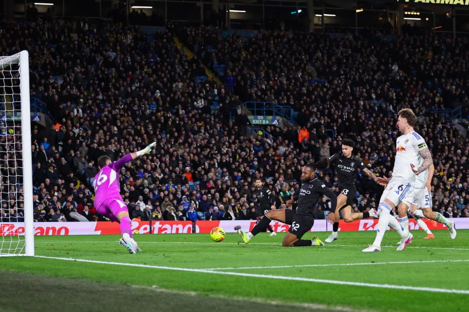 Hạ Leeds, Man City &aacute;p s&aacute;t Arsenal tr&ecirc;n BXH Ngoại hạng Anh- Ảnh 2.