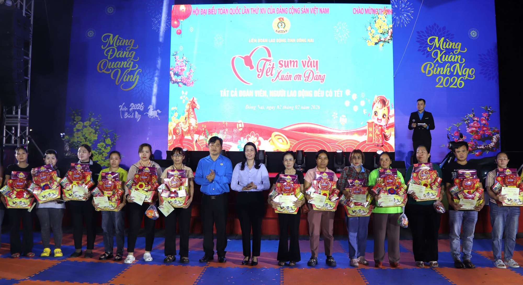 H&agrave;ng ng&agrave;n phần qu&agrave; Tết đến tay c&ocirc;ng nh&acirc;n, người ngh&egrave;o Đồng Nai- Ảnh 5.