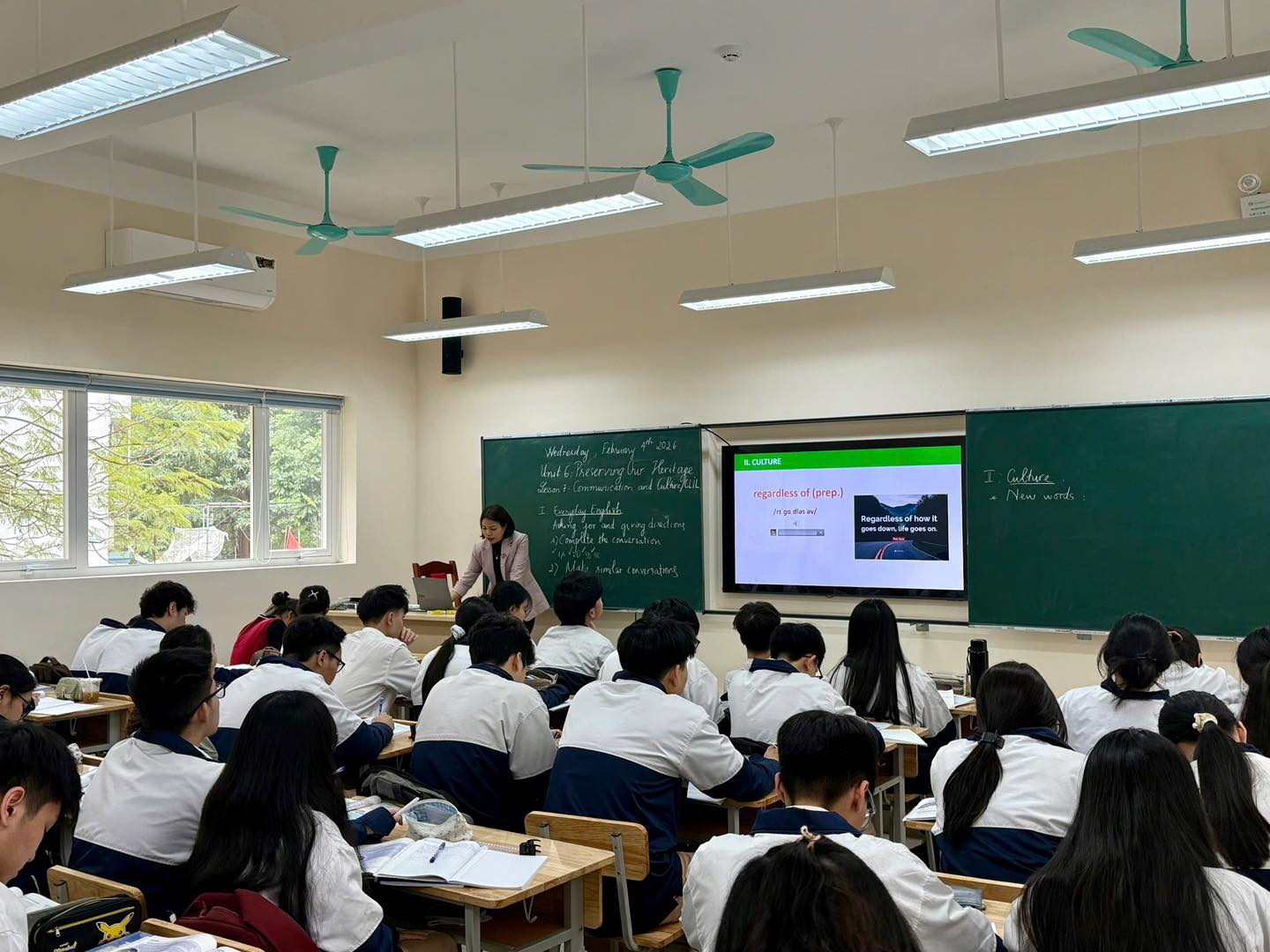 V&igrave; sao kh&ocirc;ng c&oacute; đề minh họa thi tốt nghiệp trung học phổ th&ocirc;ng năm 2026?- Ảnh 1.