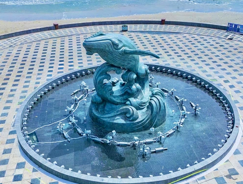 Cá Ông vươn mình - biểu tượng mới làm đẹp diện mạo phố biển Vũng Tàu- Ảnh 2. Cá Ông vươn mình - biểu tượng mới làm đẹp diện mạo phố biển Vũng Tàu- Ảnh 2.