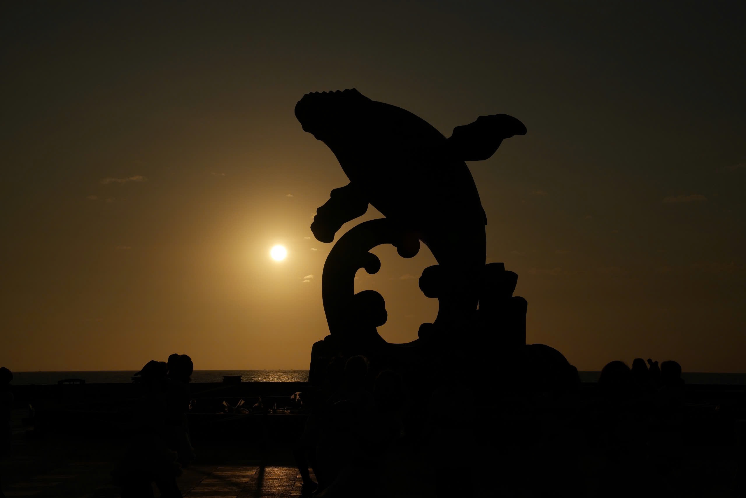 Cá Ông vươn mình - biểu tượng mới làm đẹp diện mạo phố biển Vũng Tàu- Ảnh 8. Cá Ông vươn mình - biểu tượng mới làm đẹp diện mạo phố biển Vũng Tàu- Ảnh 8.