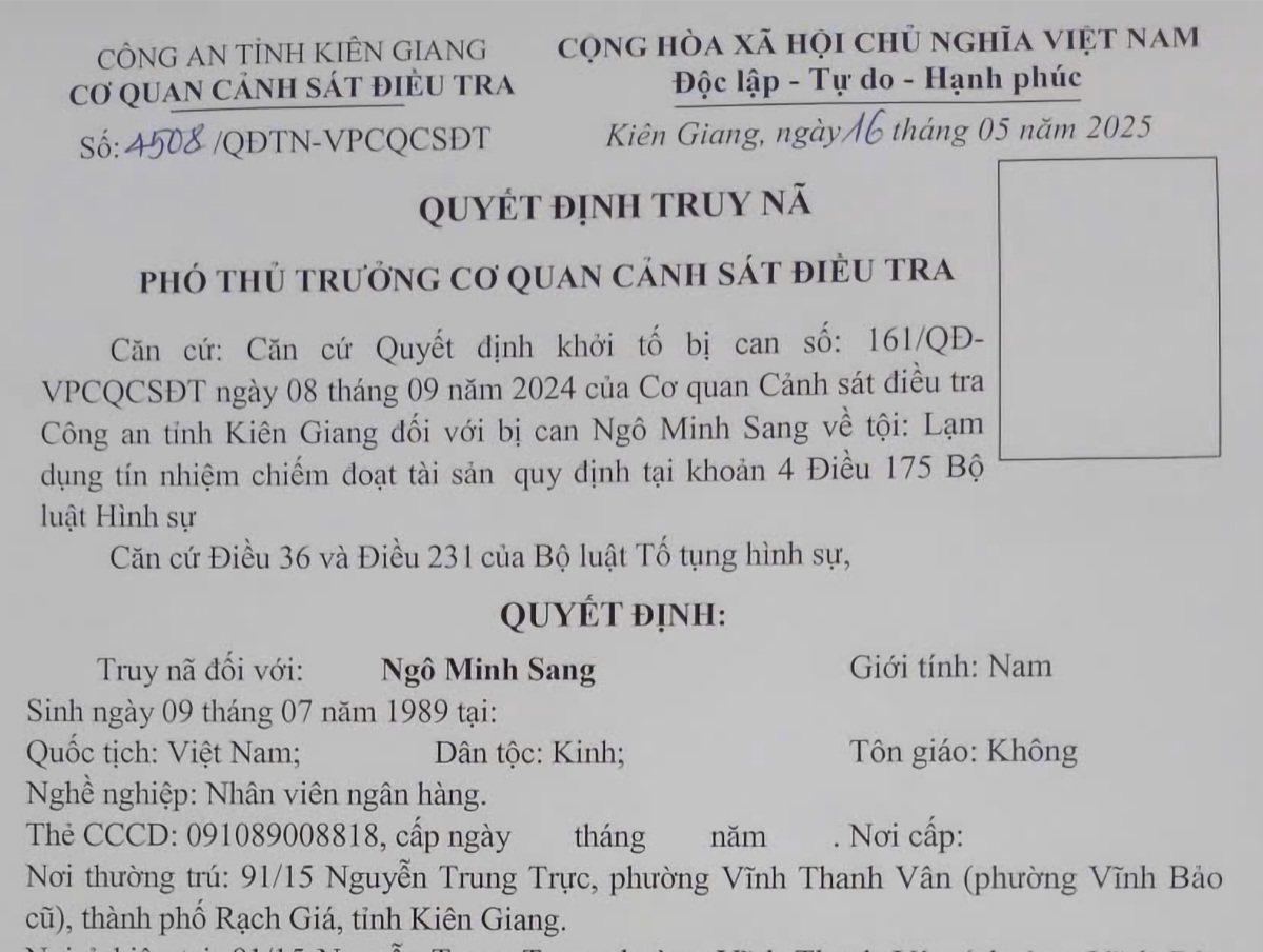 Cựu Gi&aacute;m đốc ng&acirc;n h&agrave;ng ở An Giang chiếm đoạt tr&ecirc;n 5 tỷ đồng của nhiều bị hại ra đầu th&uacute; - Ảnh 2.