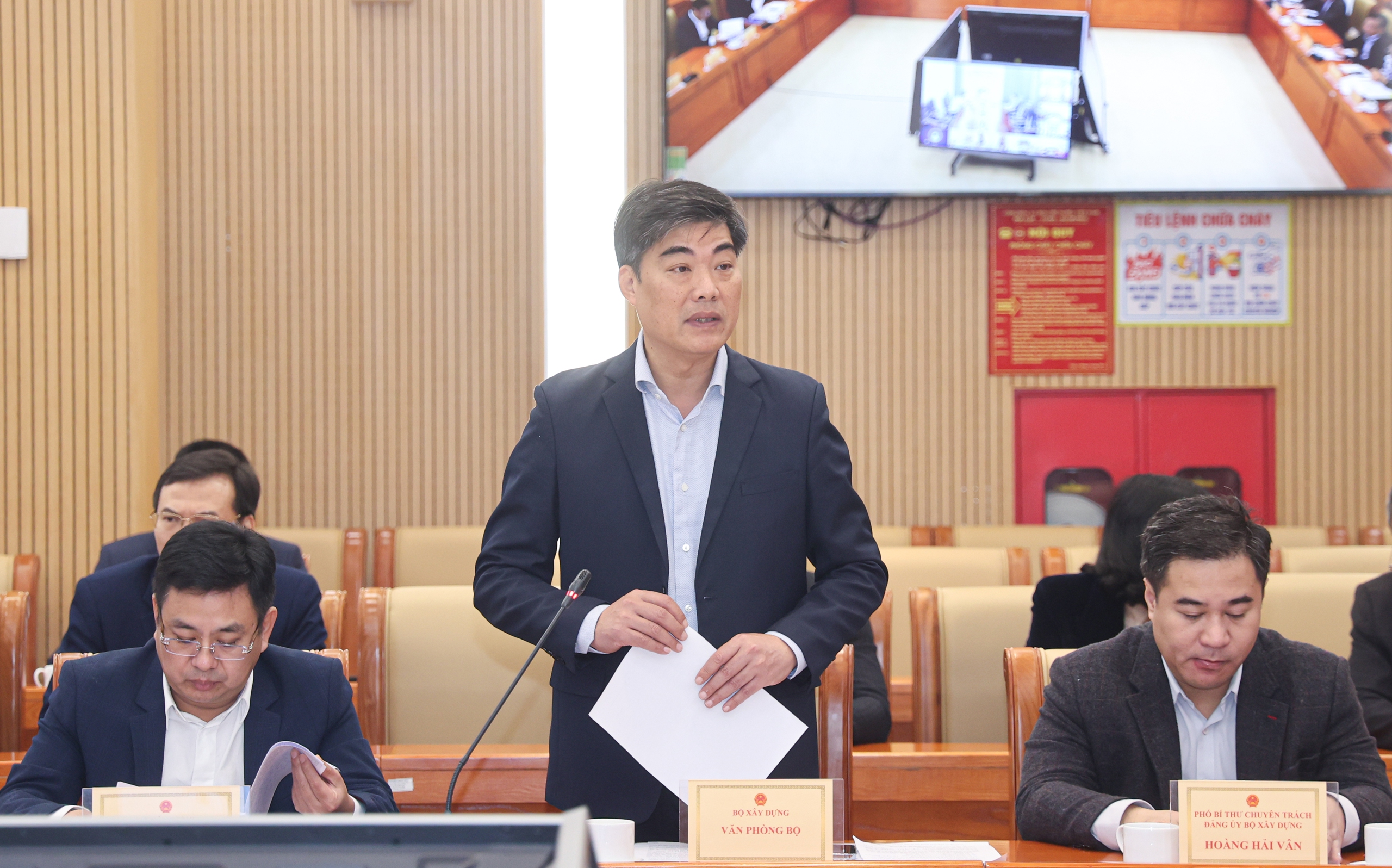 Bộ trưởng Trần Hồng Minh: Siết chặt quản l&yacute; đầu tư x&acirc;y dựng- Ảnh 4.