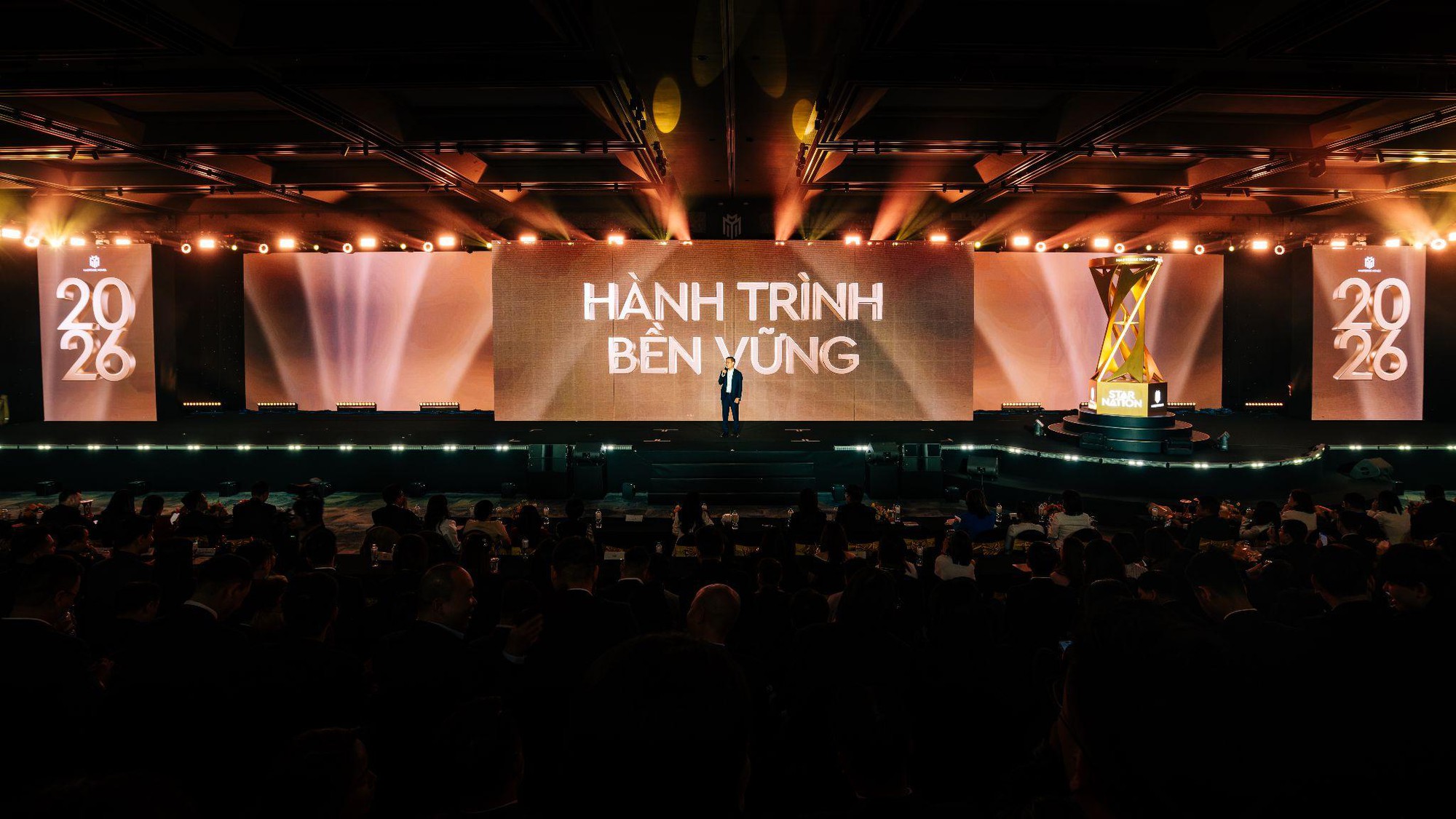 Masterise Homes tổ chức lễ vinh danh đối tác kinh doanh 2025 với chủ đề “Star Nation”- Ảnh 5. Masterise Homes tổ chức lễ vinh danh đối tác kinh doanh 2025 với chủ đề “Star Nation”- Ảnh 5.