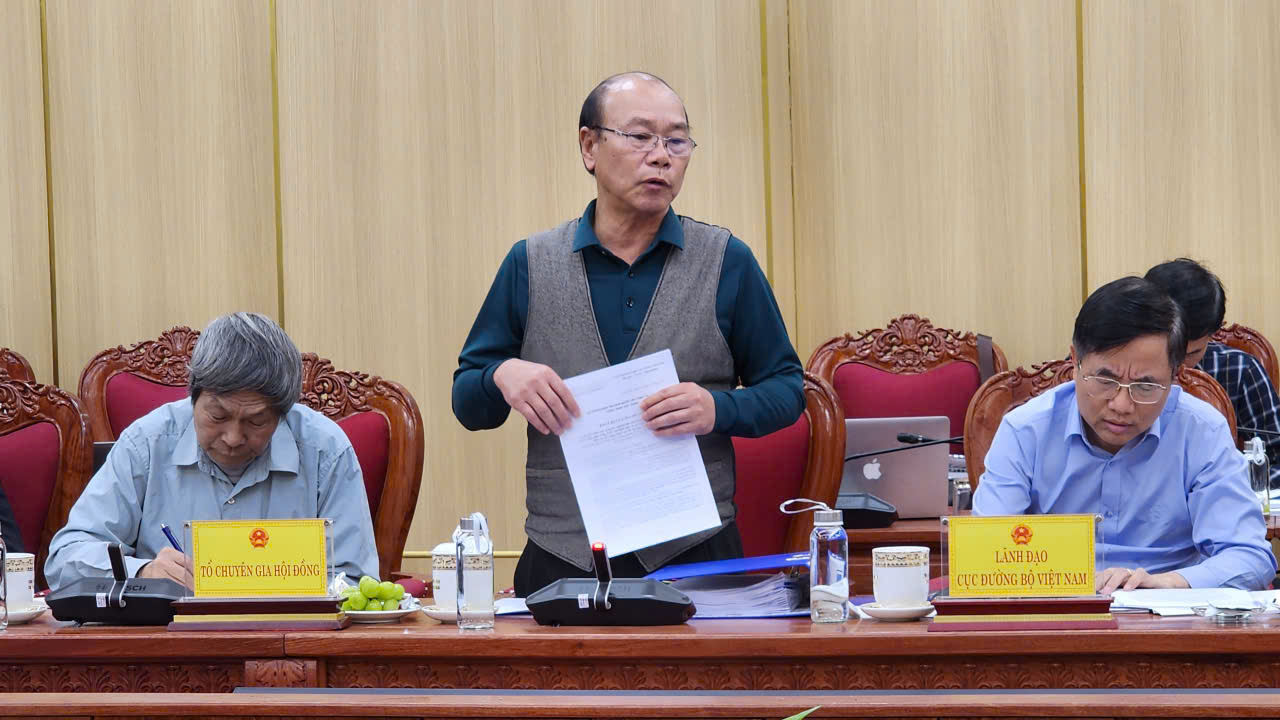 Thứ trưởng Nguyễn Việt H&ugrave;ng: Sớm khai th&aacute;c cao tốc Quảng Ng&atilde;i - Ho&agrave;i Nhơn đ&uacute;ng quy định- Ảnh 5.