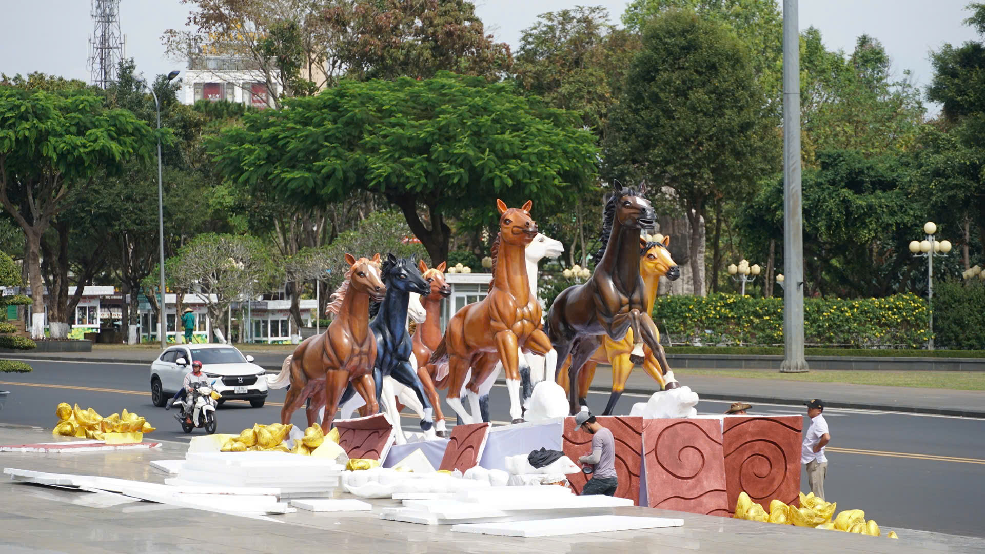 Ngắm linh vật b&aacute;t m&atilde; nay, nhớ về h&agrave;o kh&iacute; T&acirc;y Sơn tam kiệt năm xưa- Ảnh 2.