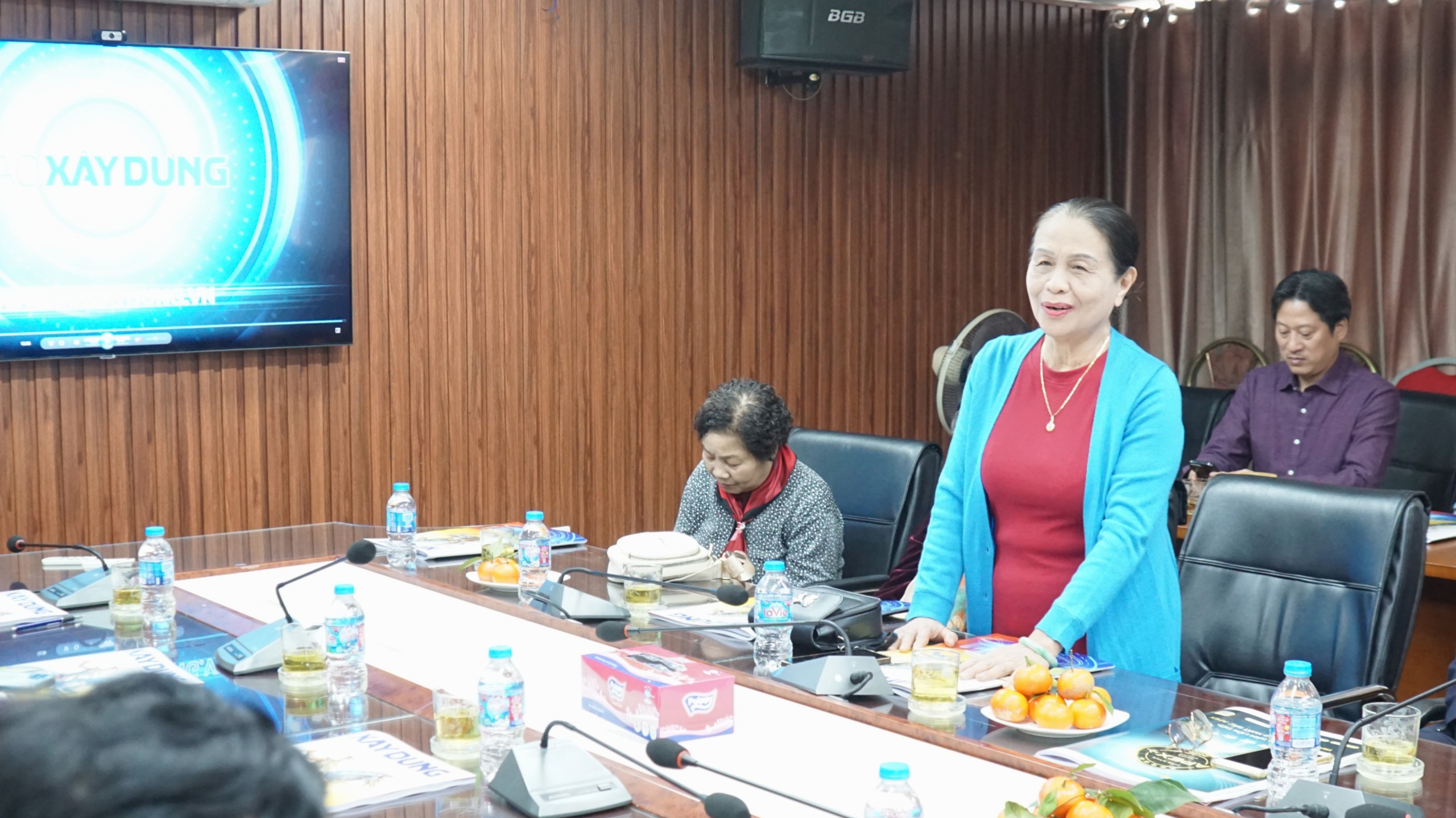 Báo Xây dựng gặp mặt, chúc Tết cán bộ hưu trí nhân dịp Xuân Bính Ngọ- Ảnh 4. Báo Xây dựng gặp mặt, chúc Tết cán bộ hưu trí nhân dịp Xuân Bính Ngọ- Ảnh 4.