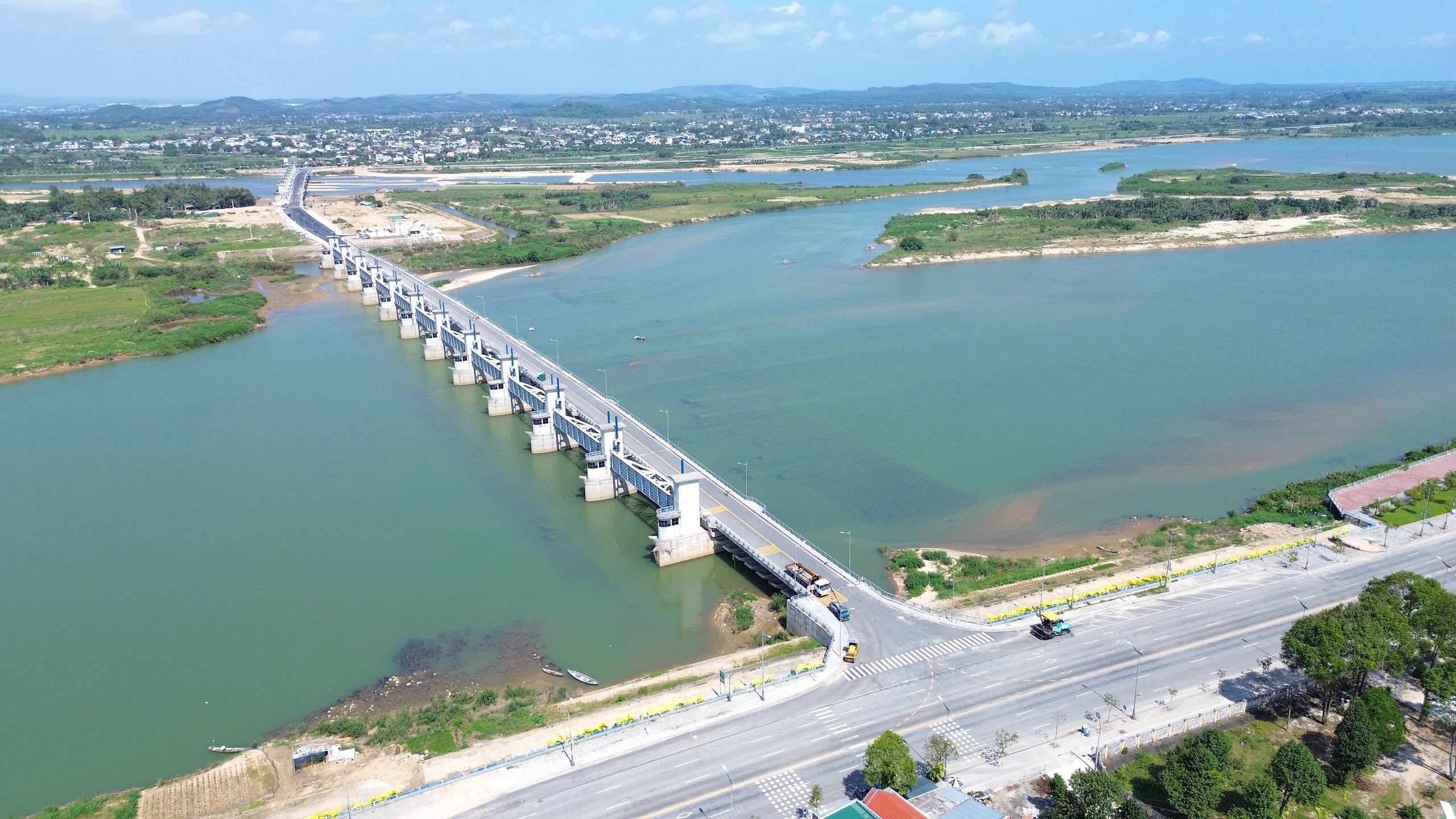 Quảng Ngãi phân cấp cho cấp xã kiểm tra công tác nghiệm thu công trình xây dựng- Ảnh 1. Quảng Ngãi phân cấp cho cấp xã kiểm tra công tác nghiệm thu công trình xây dựng- Ảnh 1.