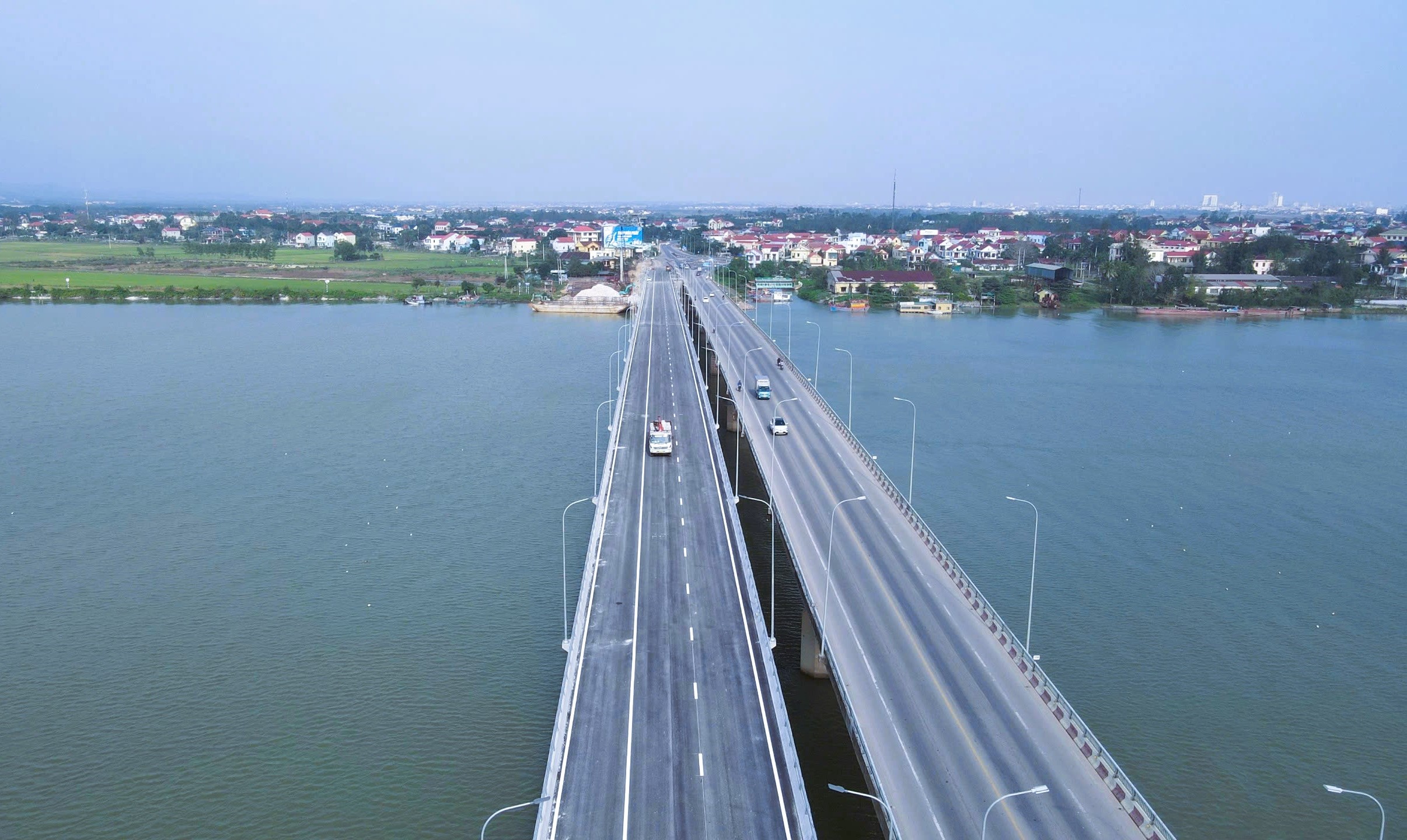 Ho&agrave;n th&agrave;nh mở rộng hai cầu tr&ecirc;n quốc lộ 1 qua Quảng Trị, x&oacute;a điểm nghẽn lưu th&ocirc;ng dịp Tết- Ảnh 10.