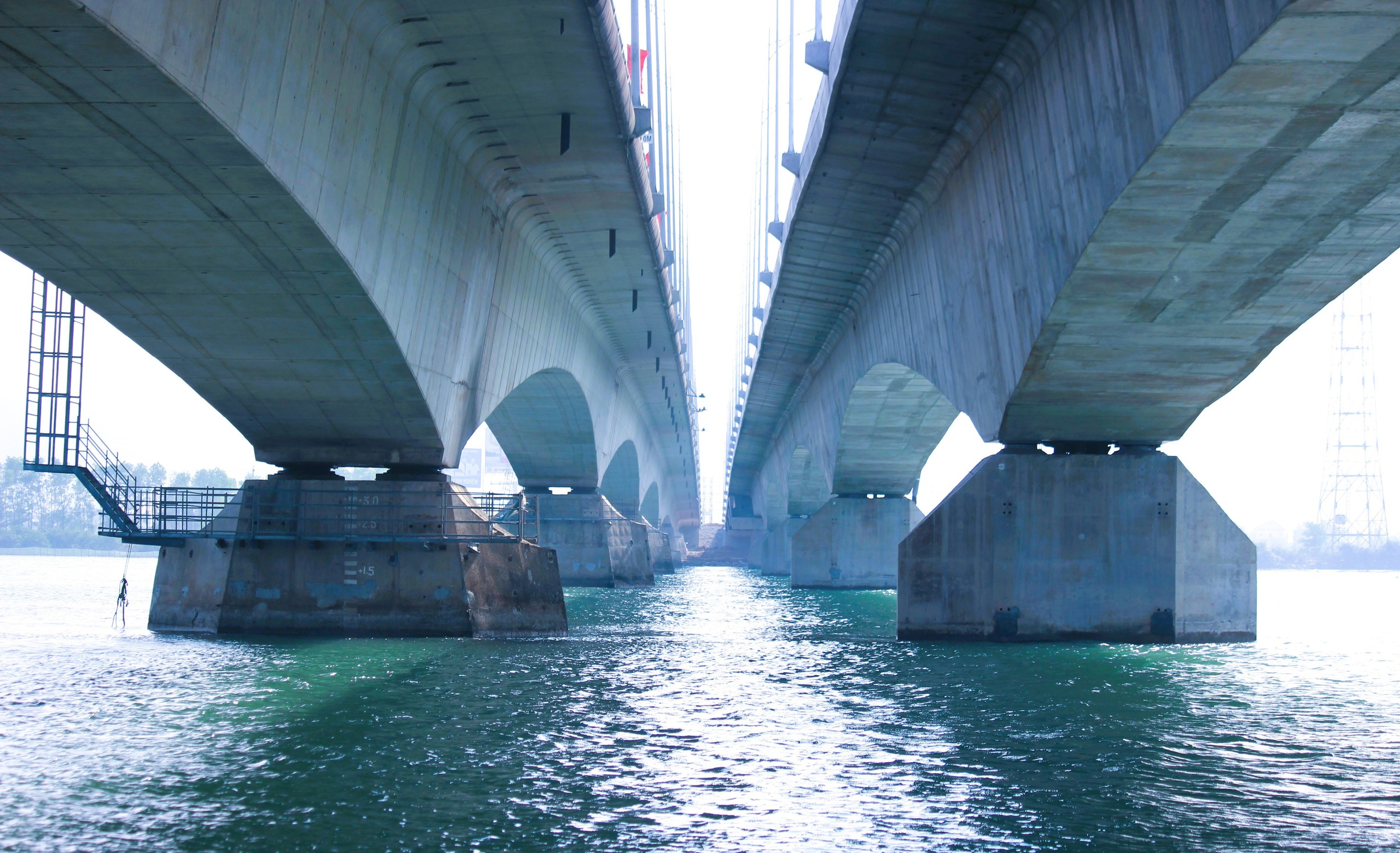 Ho&agrave;n th&agrave;nh mở rộng hai cầu tr&ecirc;n quốc lộ 1 qua Quảng Trị, x&oacute;a điểm nghẽn lưu th&ocirc;ng dịp Tết- Ảnh 7.