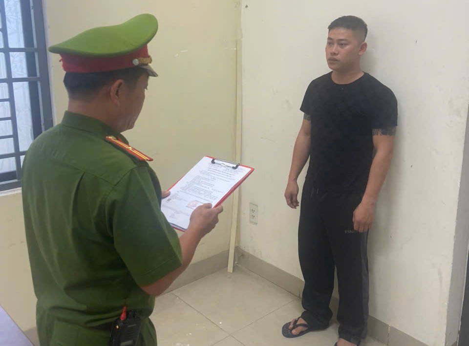 Đ&agrave; Nẵng: Tạm giữ đối tượng cho vay 83 tỷ đồng thu l&atilde;i hơn 1,1 tỷ đồng- Ảnh 1.