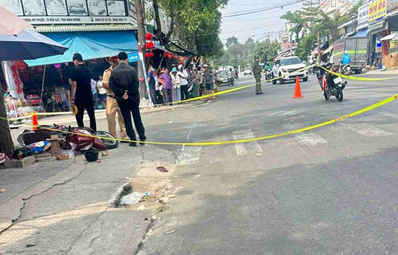 Hiện trường vụ tai nạn khiến 4 người thương vong.